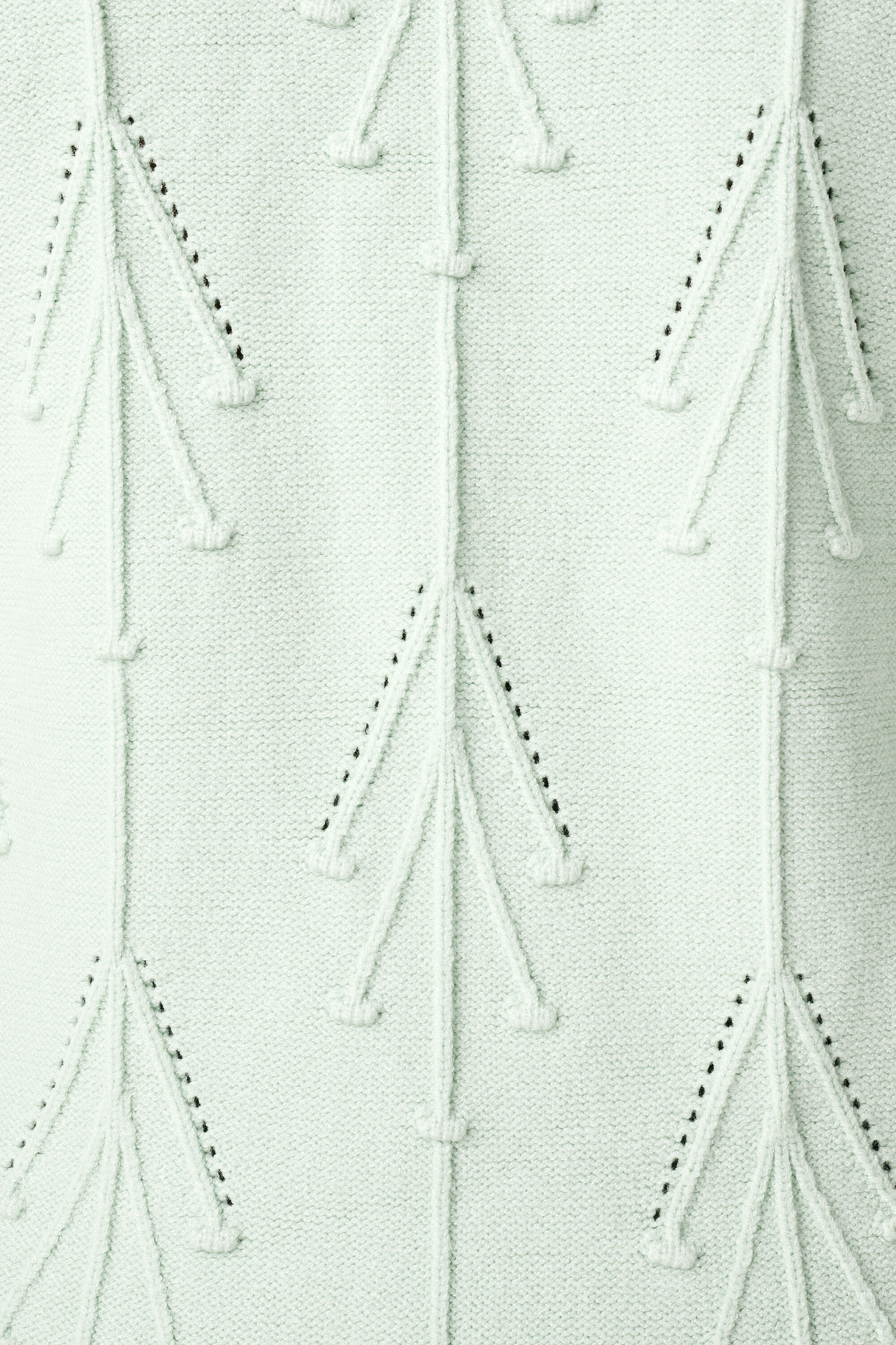 Pull avec imprim&eacute; brod&eacute; image number 6