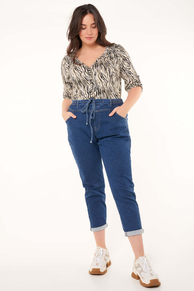 Pantalon de style jogging en denim image number 0