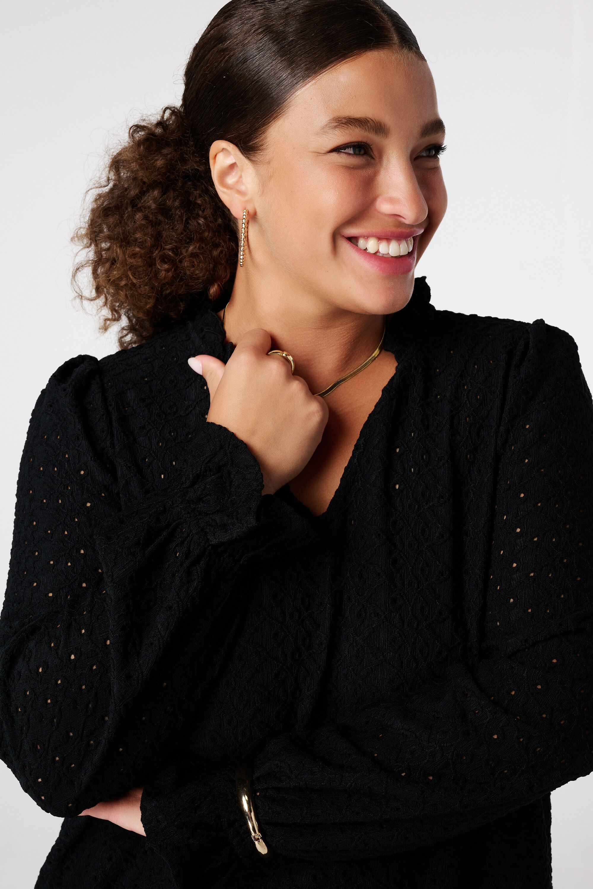 Haut avec broderie image number 4