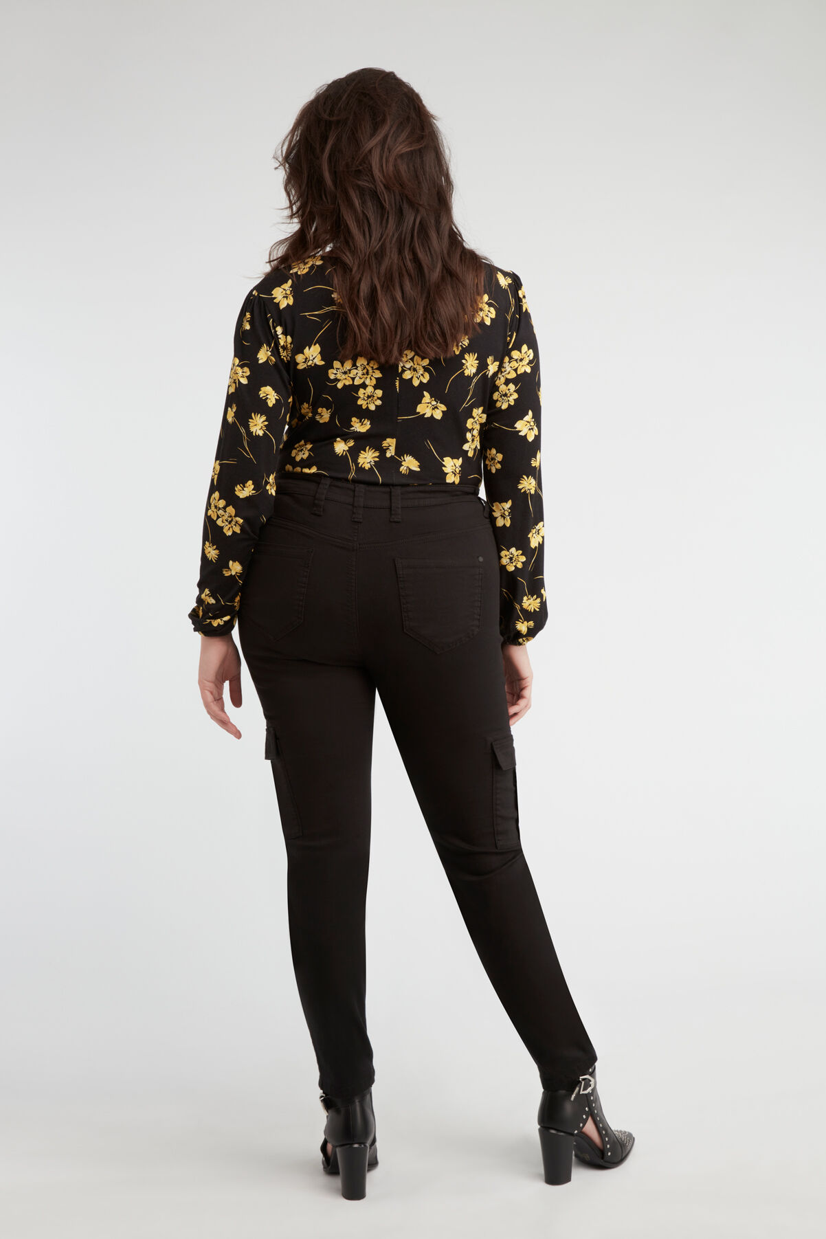 Pantalon cargo image number 4