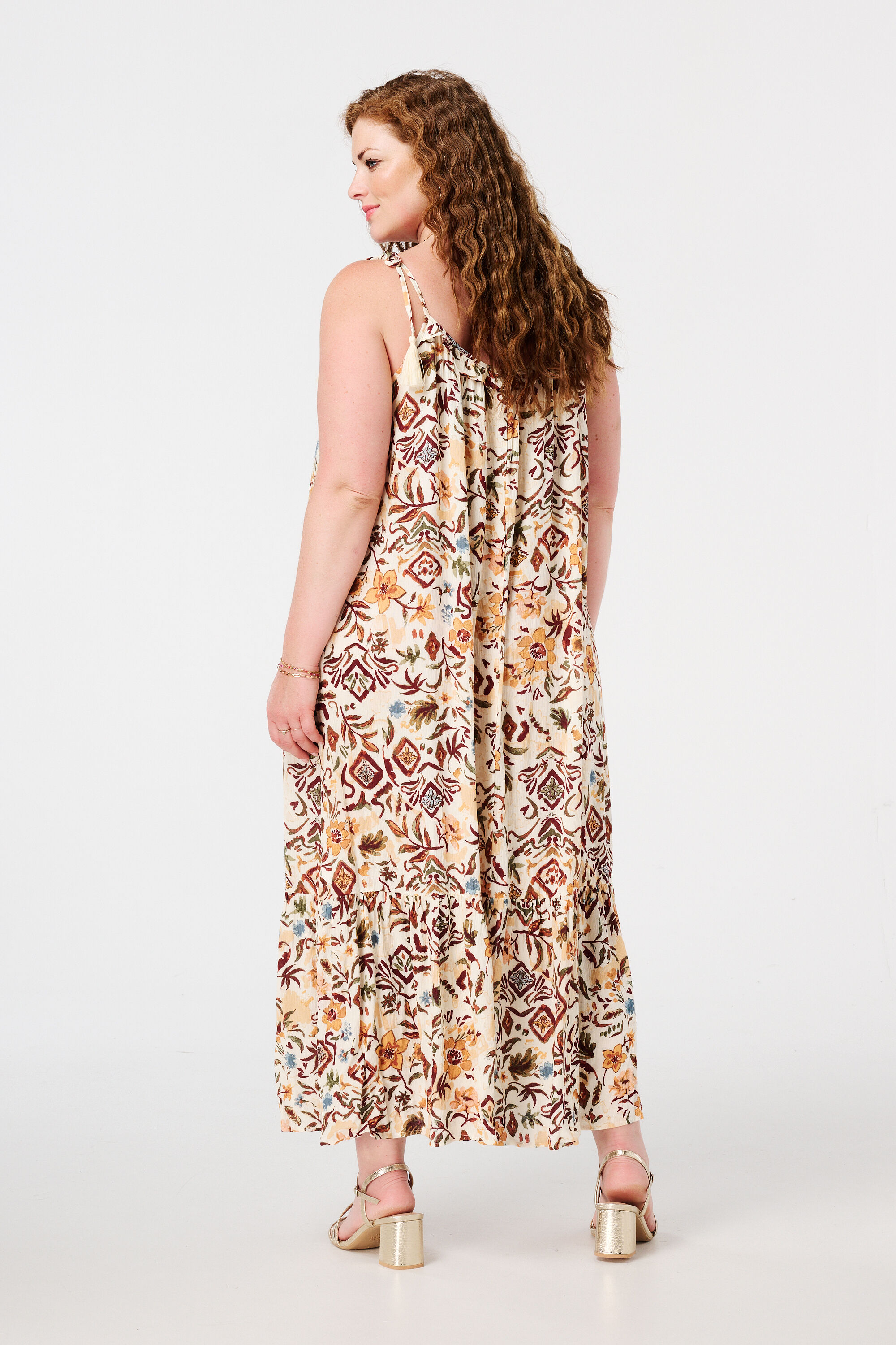 Robe longue &agrave; imprim&eacute; et &agrave; pompons image number 3