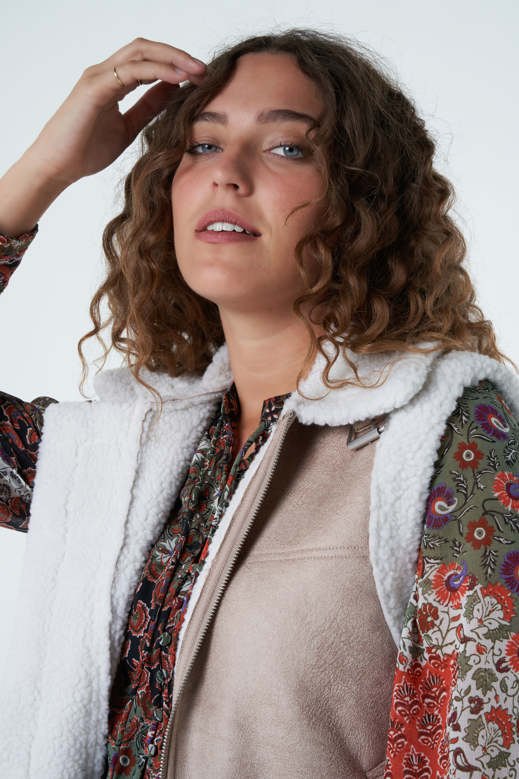 Veste sans manche double face image number 5