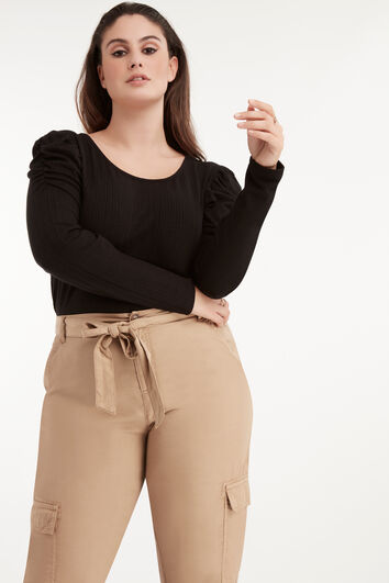 Chemise avec &eacute;paules bouffantes