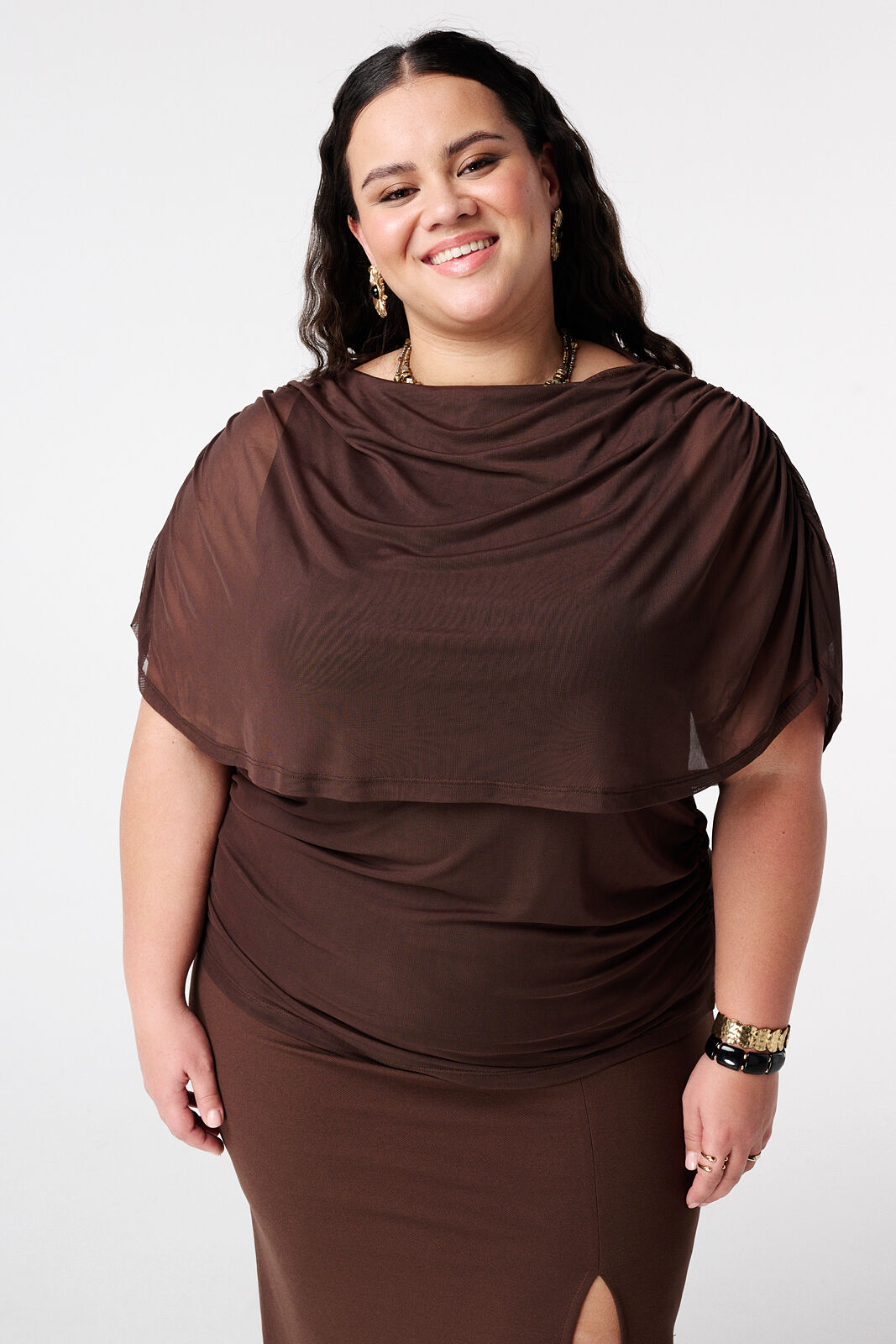 Top en mesh &agrave; manches drap&eacute;es image number 5