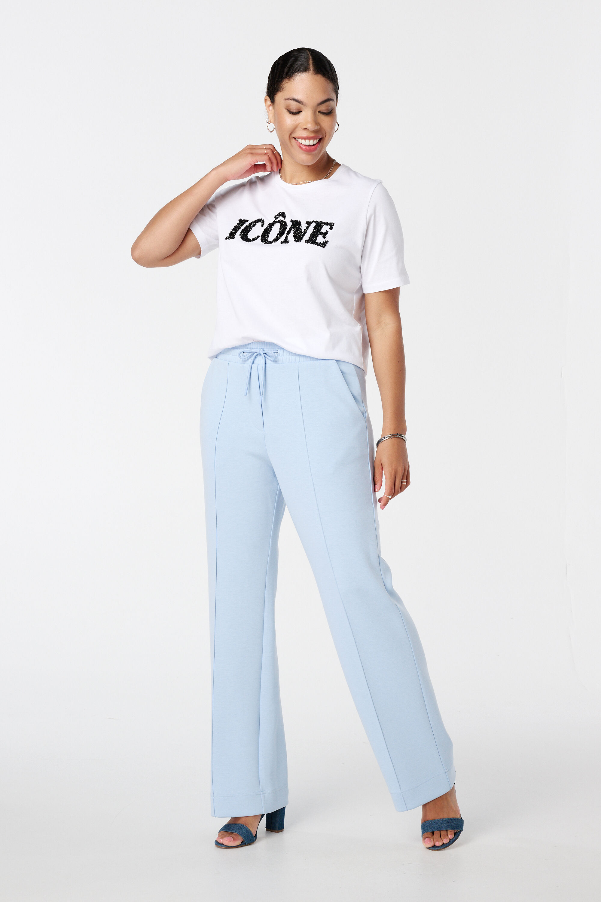 T-shirt avec inscription  image number 5