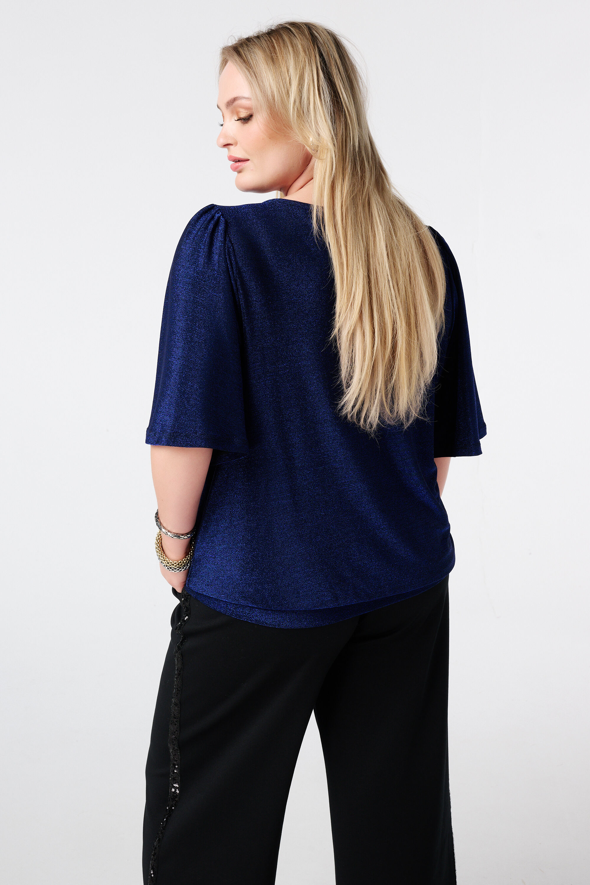 Top &agrave; manches &eacute;vas&eacute;es et lurex image number 3