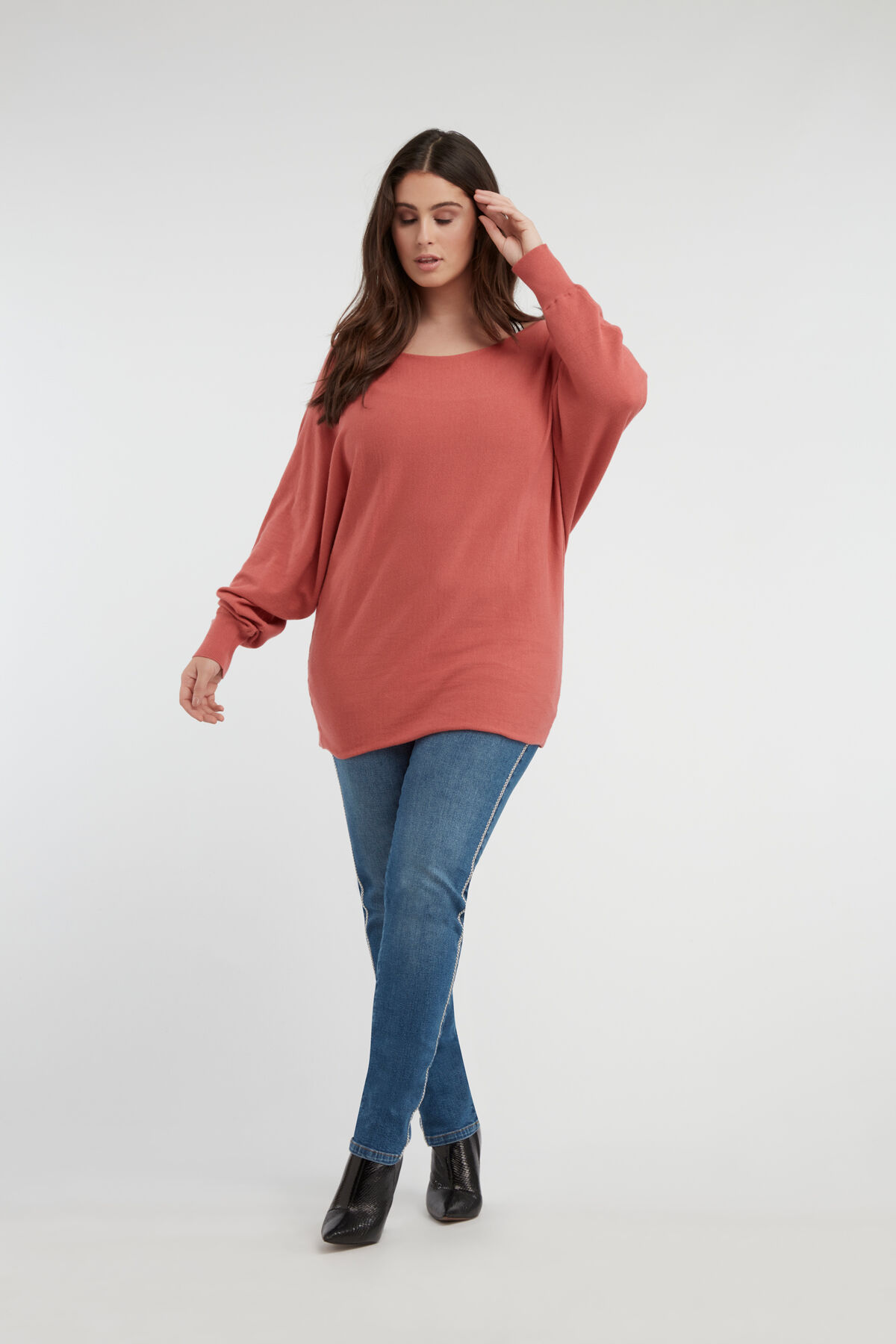 Pull-over &agrave; manches chauve-souris image number 3