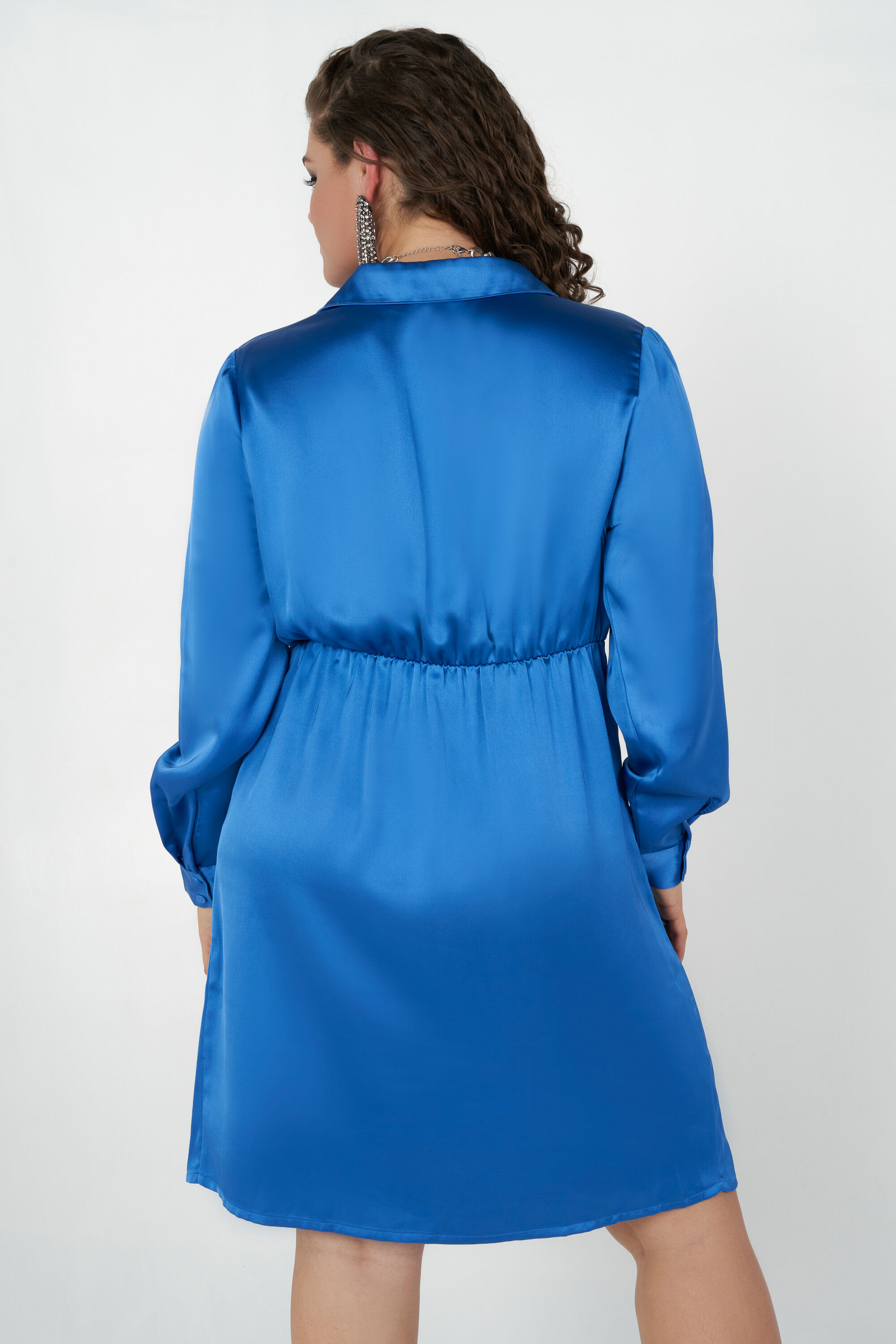 Robe midi en satin image number 3