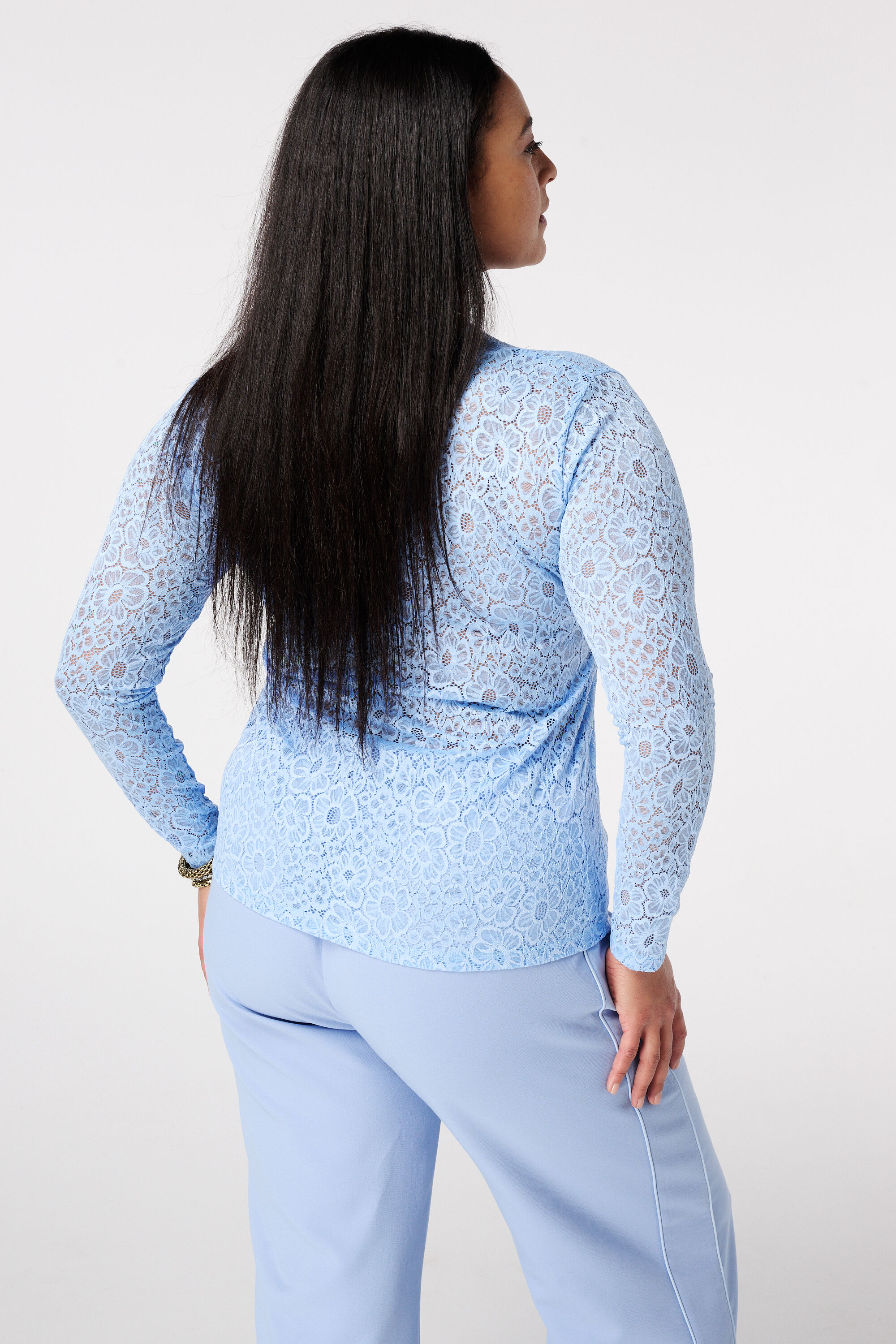 Top en dentelle  image number 3