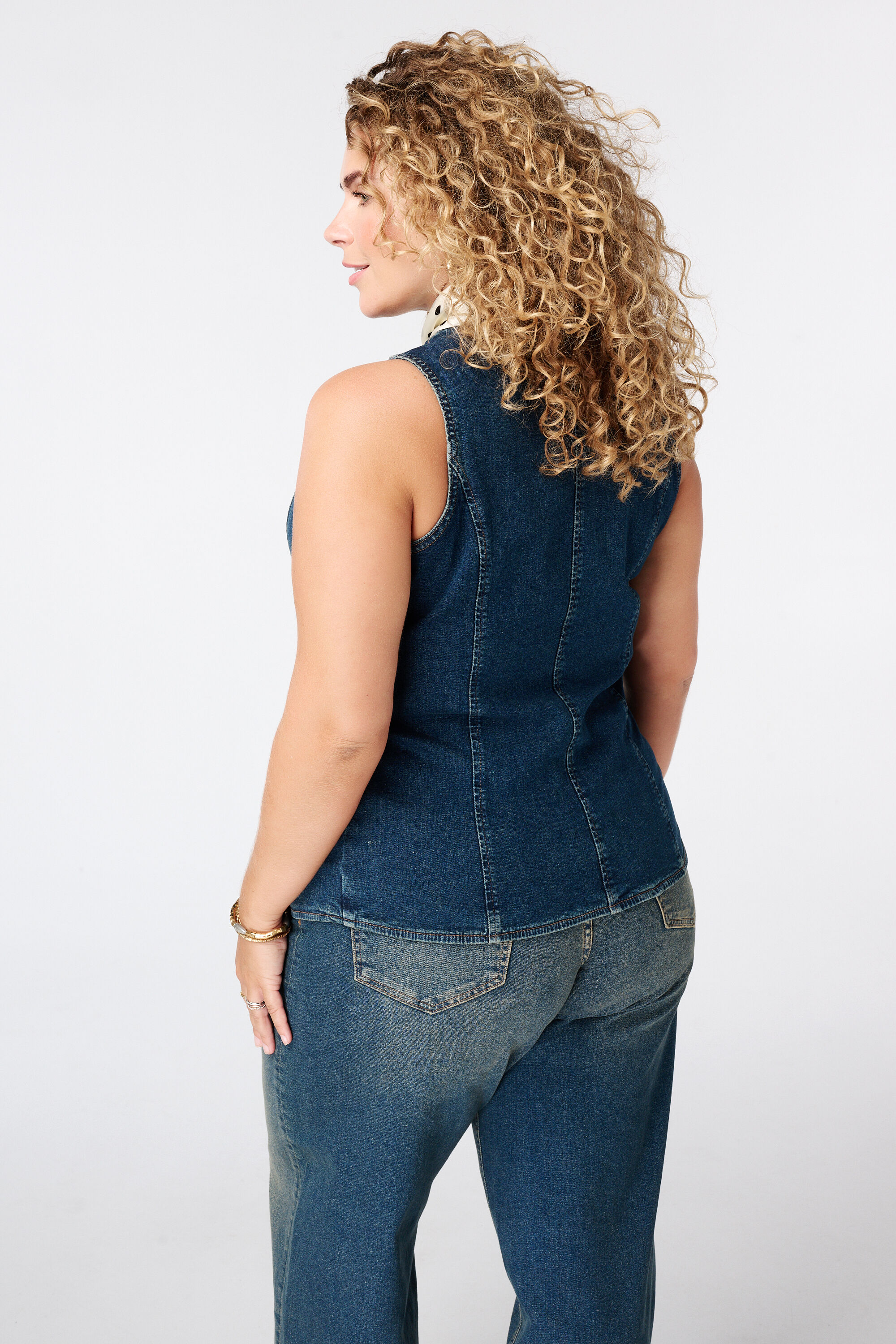Gilet long en denim image number 3