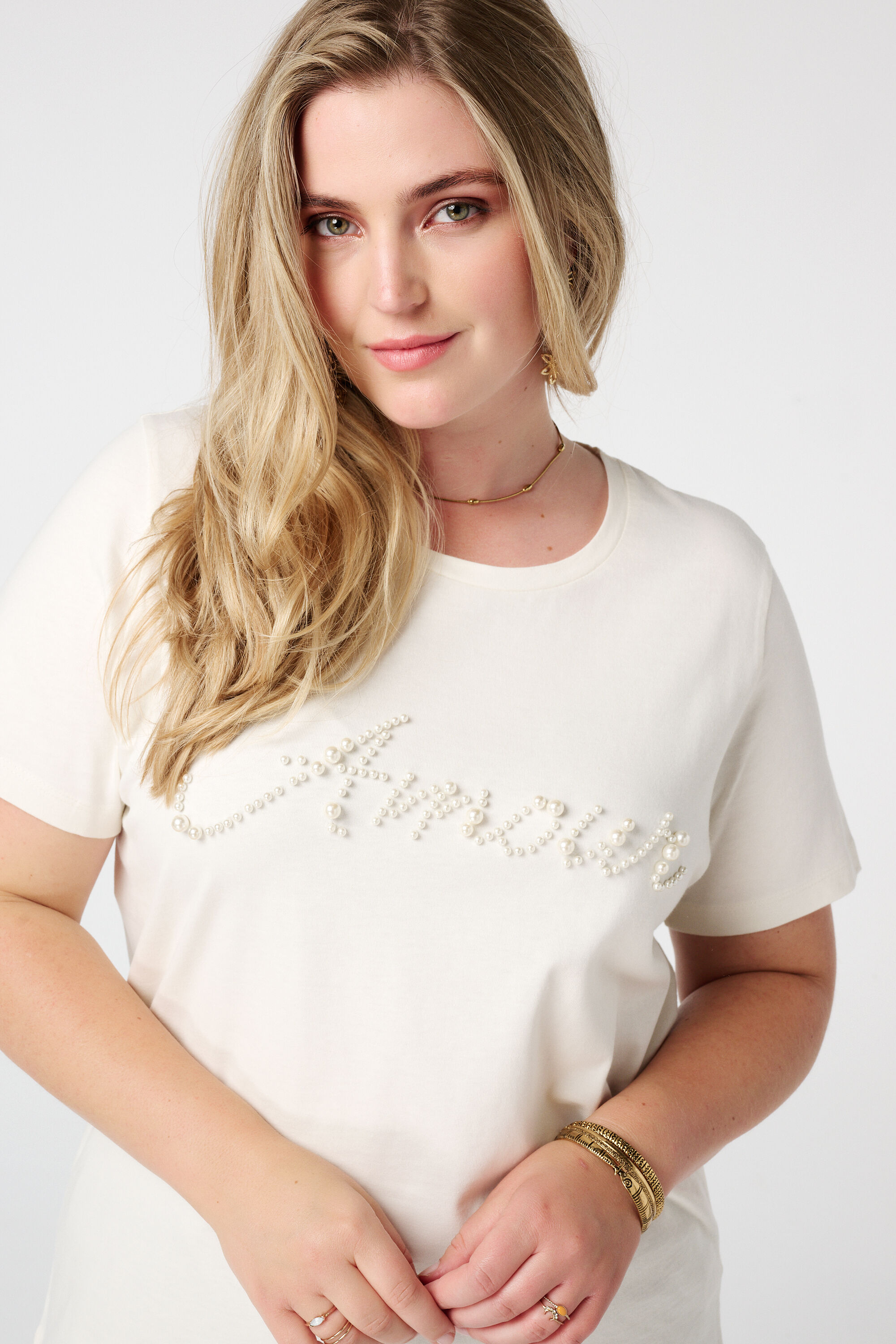 T-shirt avec texte en fausses perles  image number 4