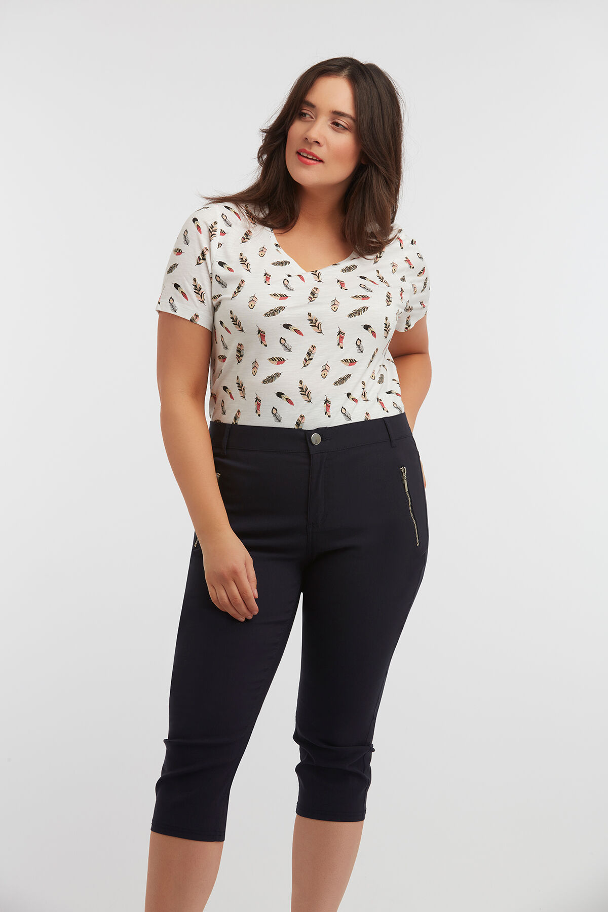 Pantalon corsaire avec fermetures &Eacute;clair image number 4