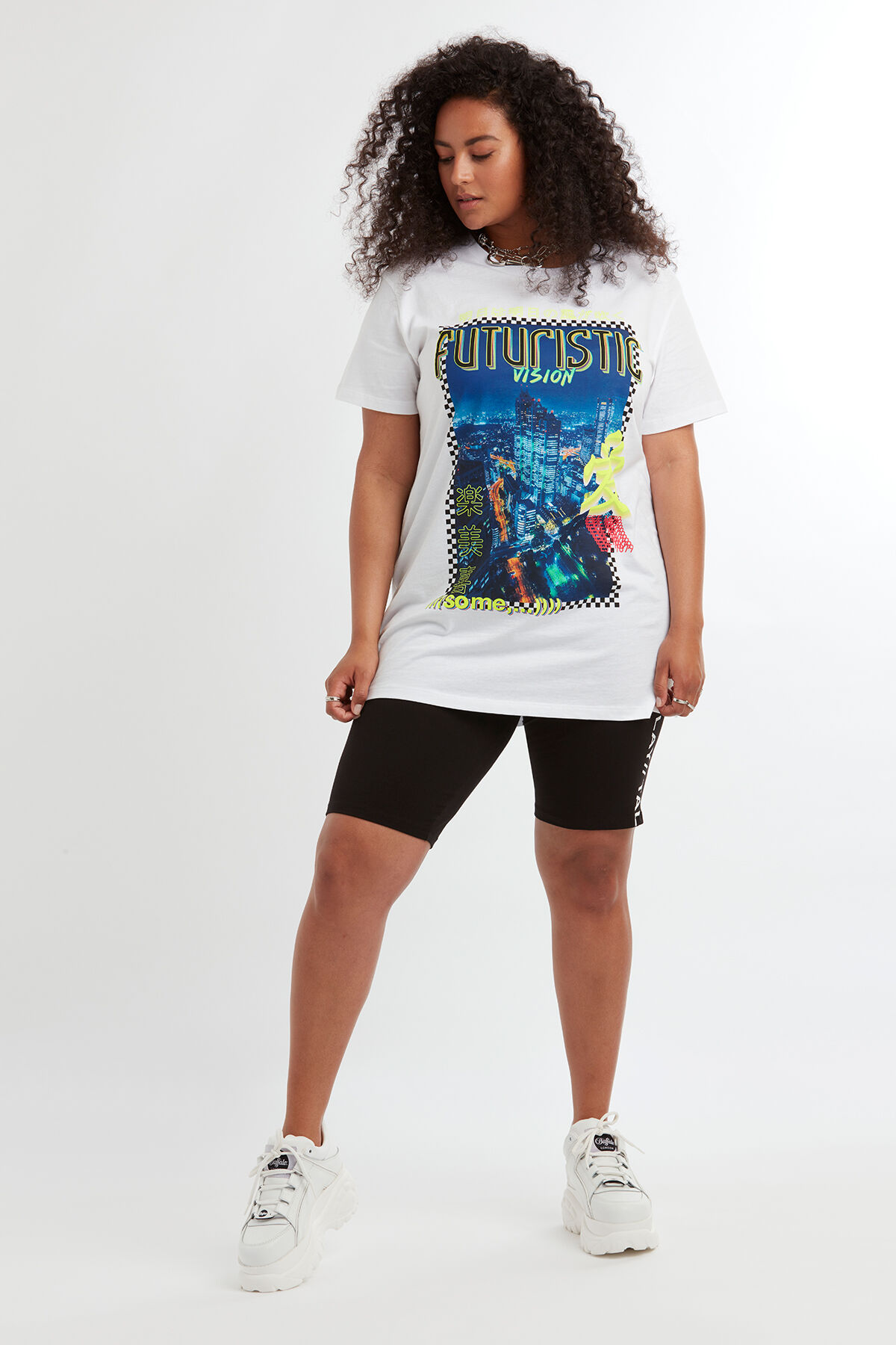 Robe t-shirt image number 4