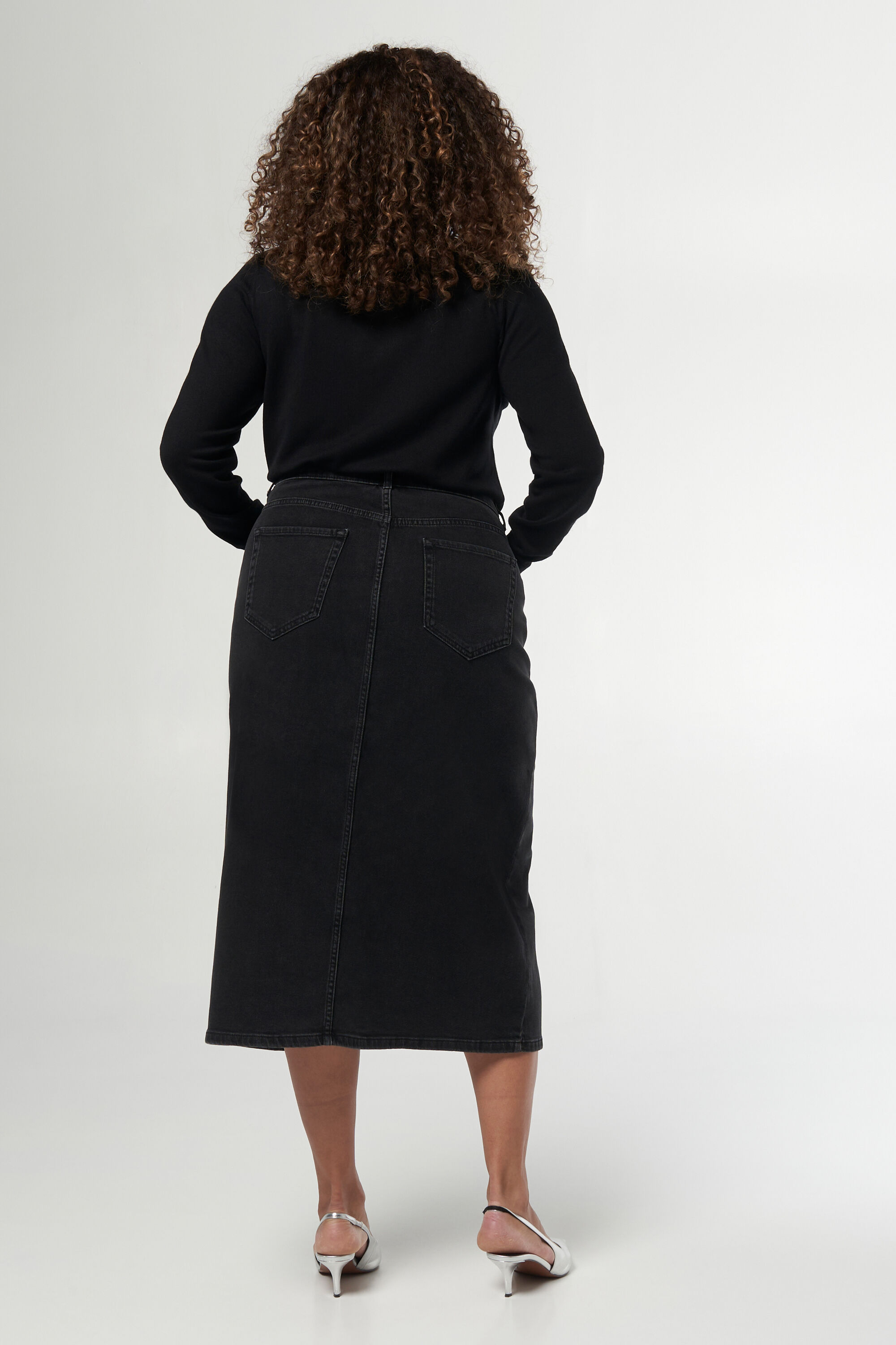 Jupe en jean avec fente image number 3