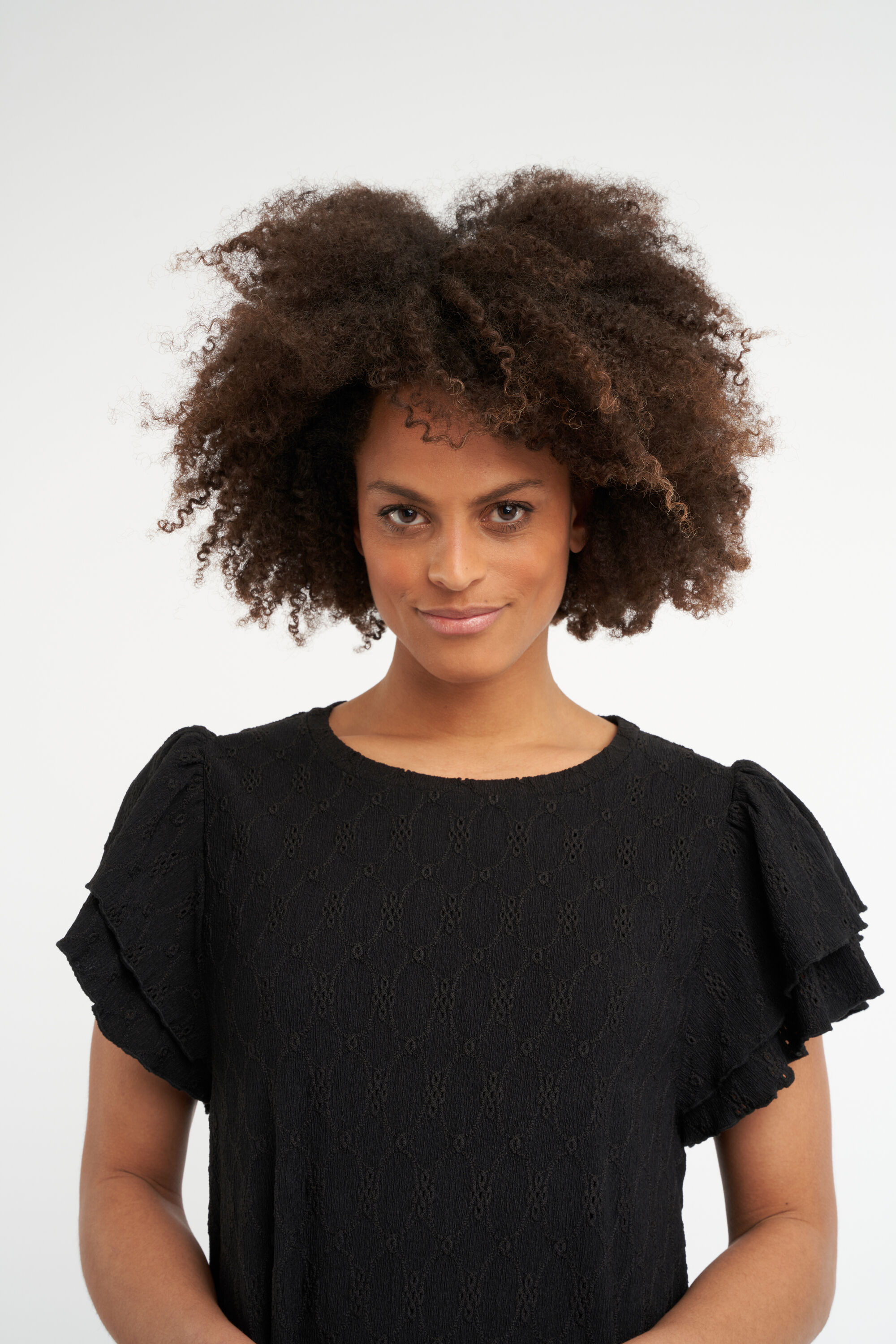 Robe &agrave; broderie image number 5