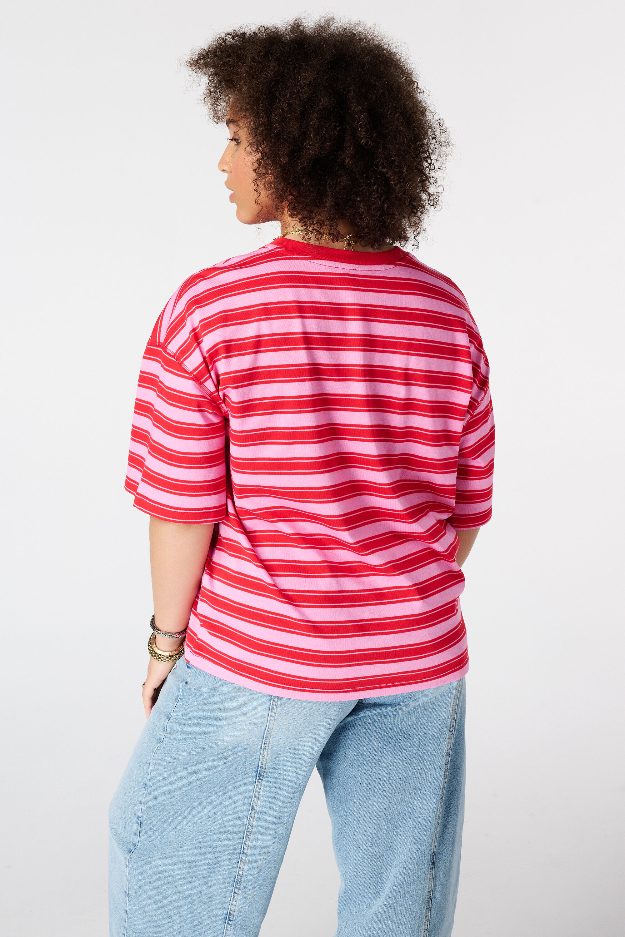 T shirt oversize avec illustration image number 3