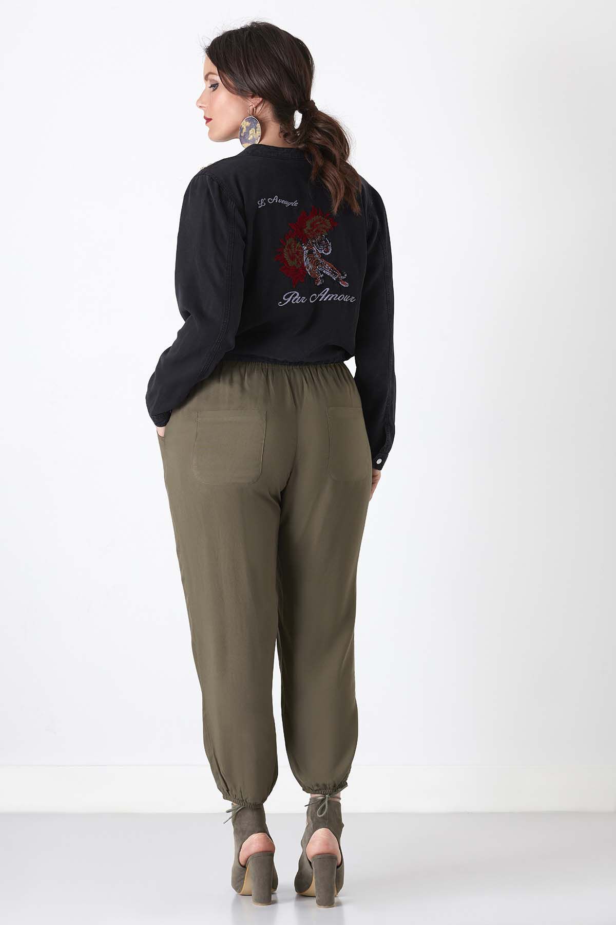 Veste brod&eacute;e image number 3