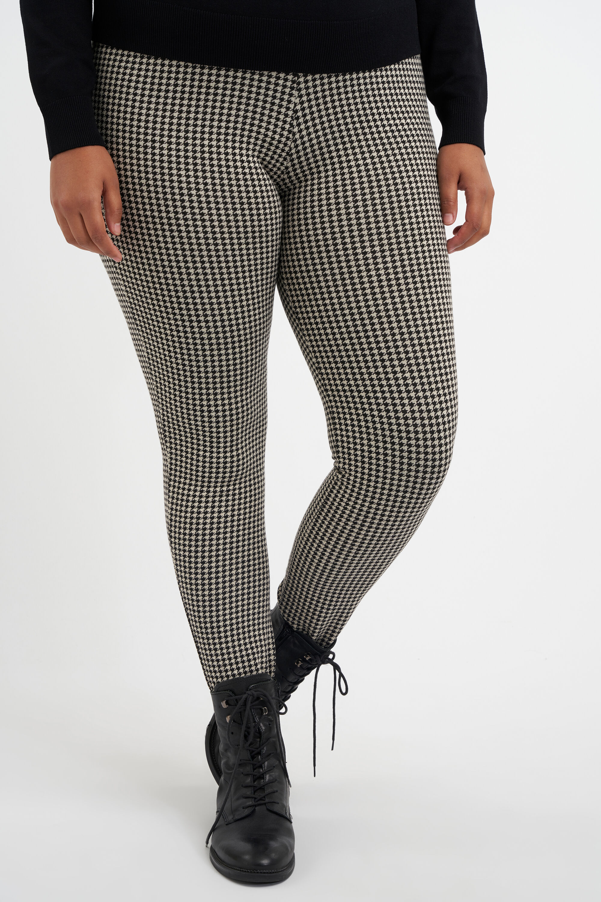 Tregging &agrave; motif tendance