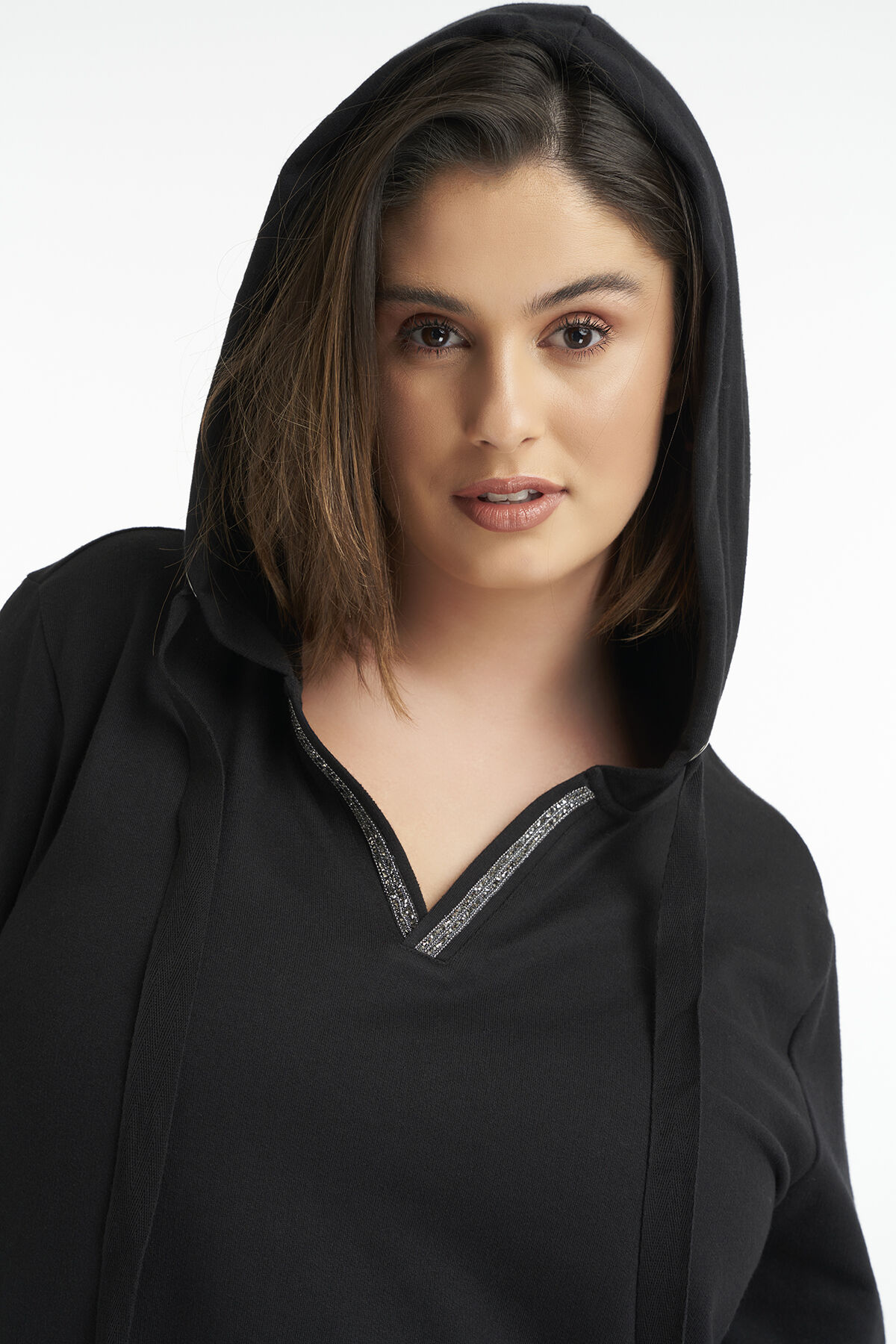 Robe pull image number 4