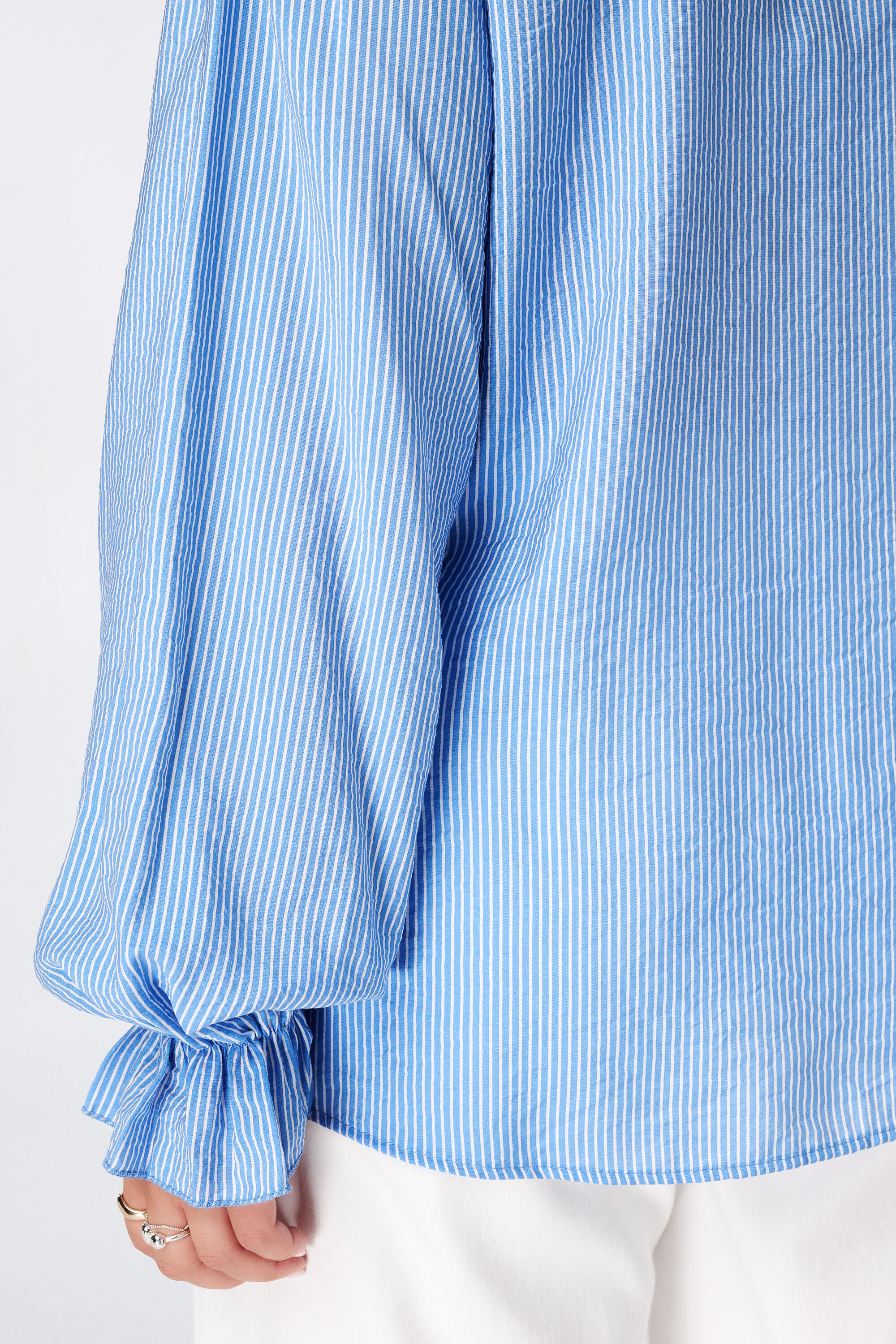 Blouse &agrave; volants image number 6