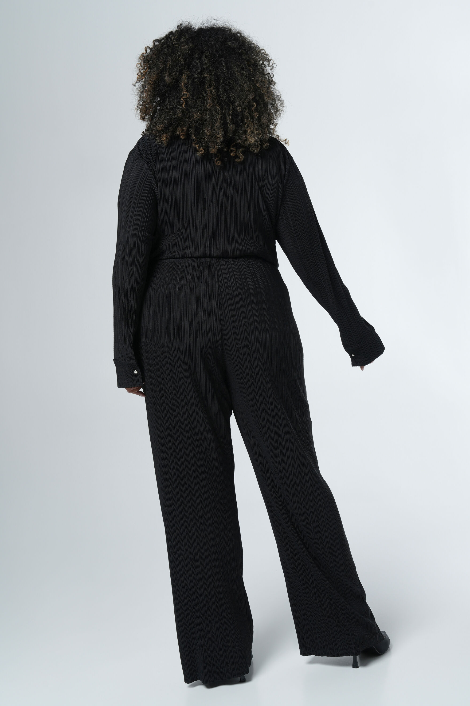 Pantalon pliss&eacute;   image number 3