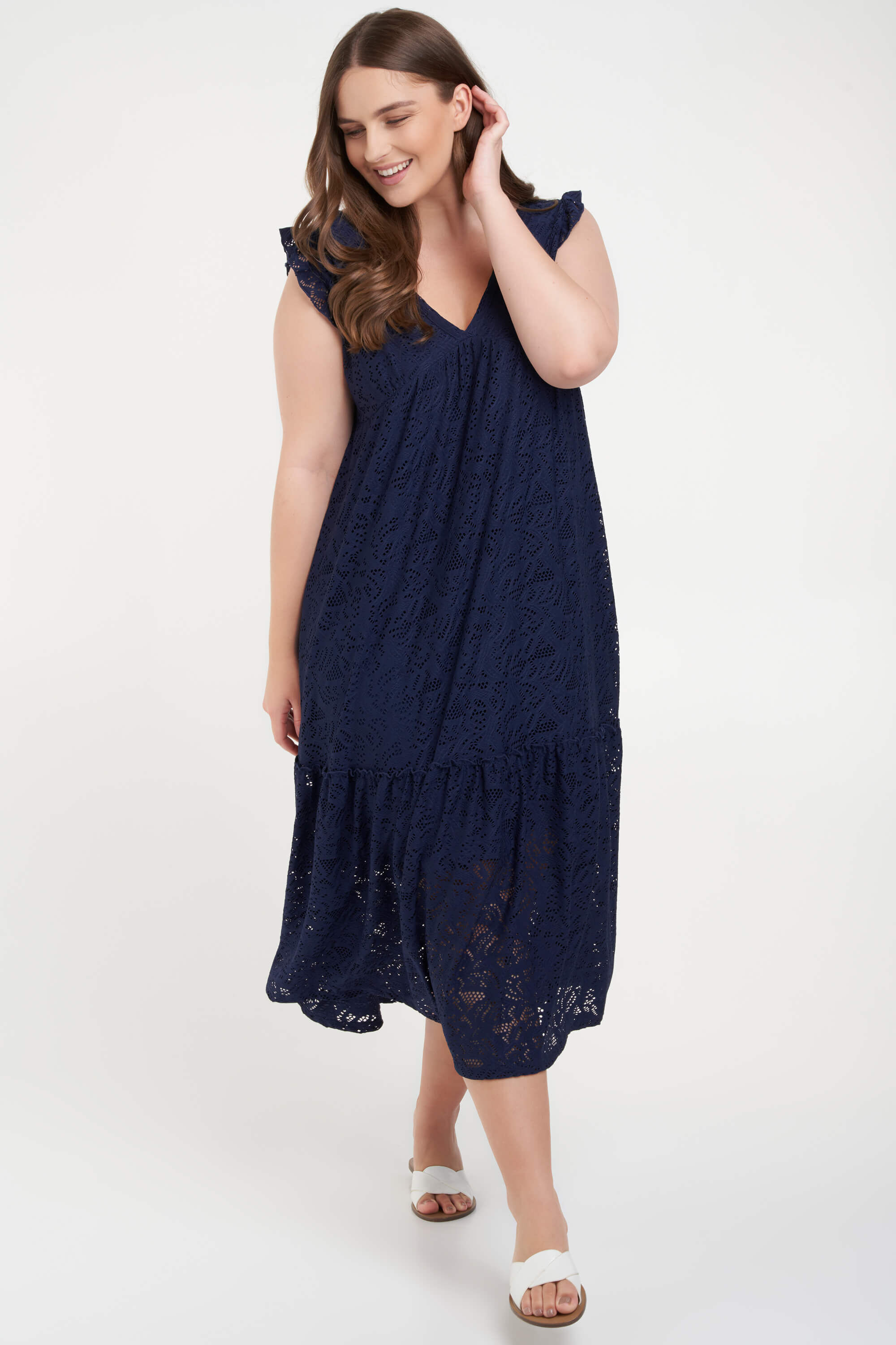 Robe en broderie anglaise image number 0