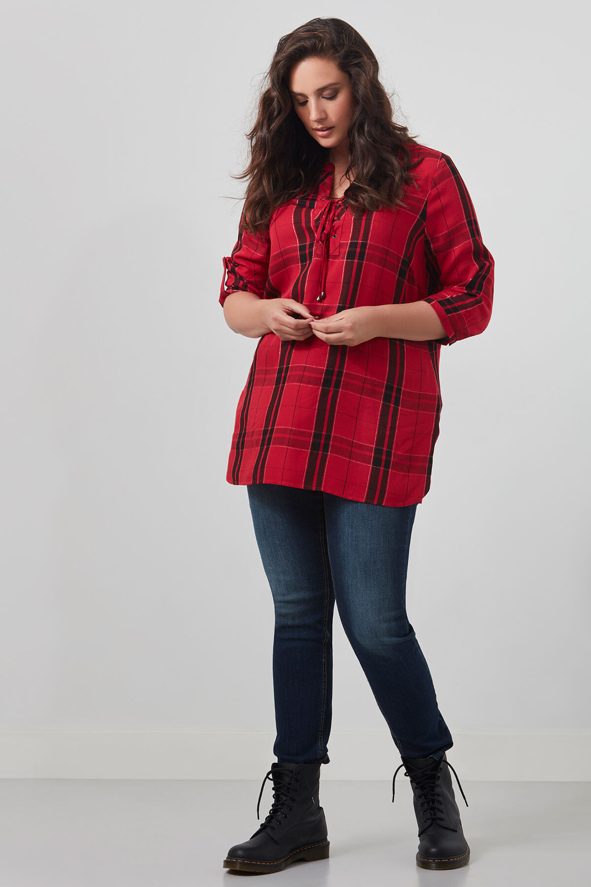 Chemisier &agrave; carreaux image number 3