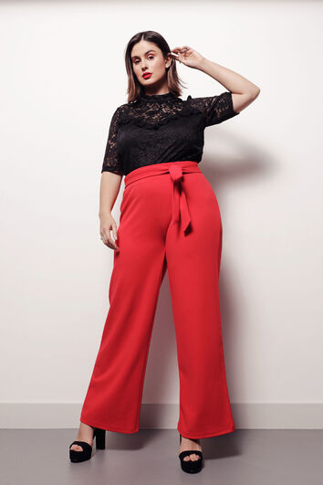 Trousers with tie belt