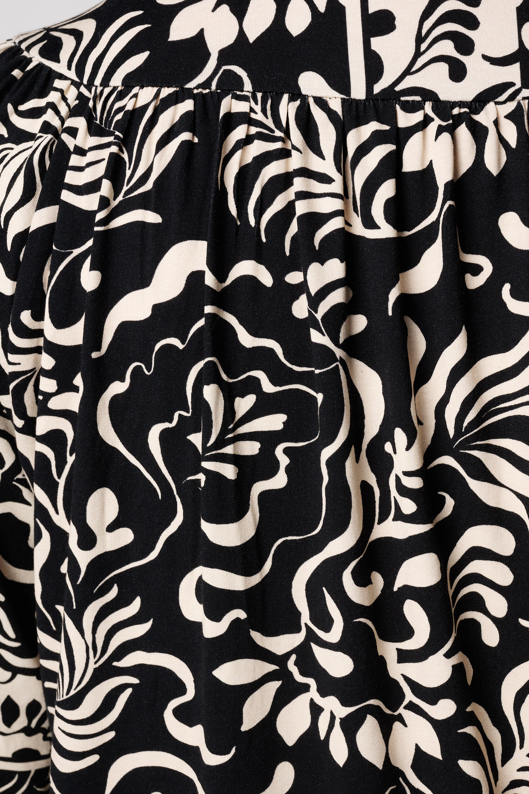 Top en jersey &agrave; imprim&eacute; image number 6