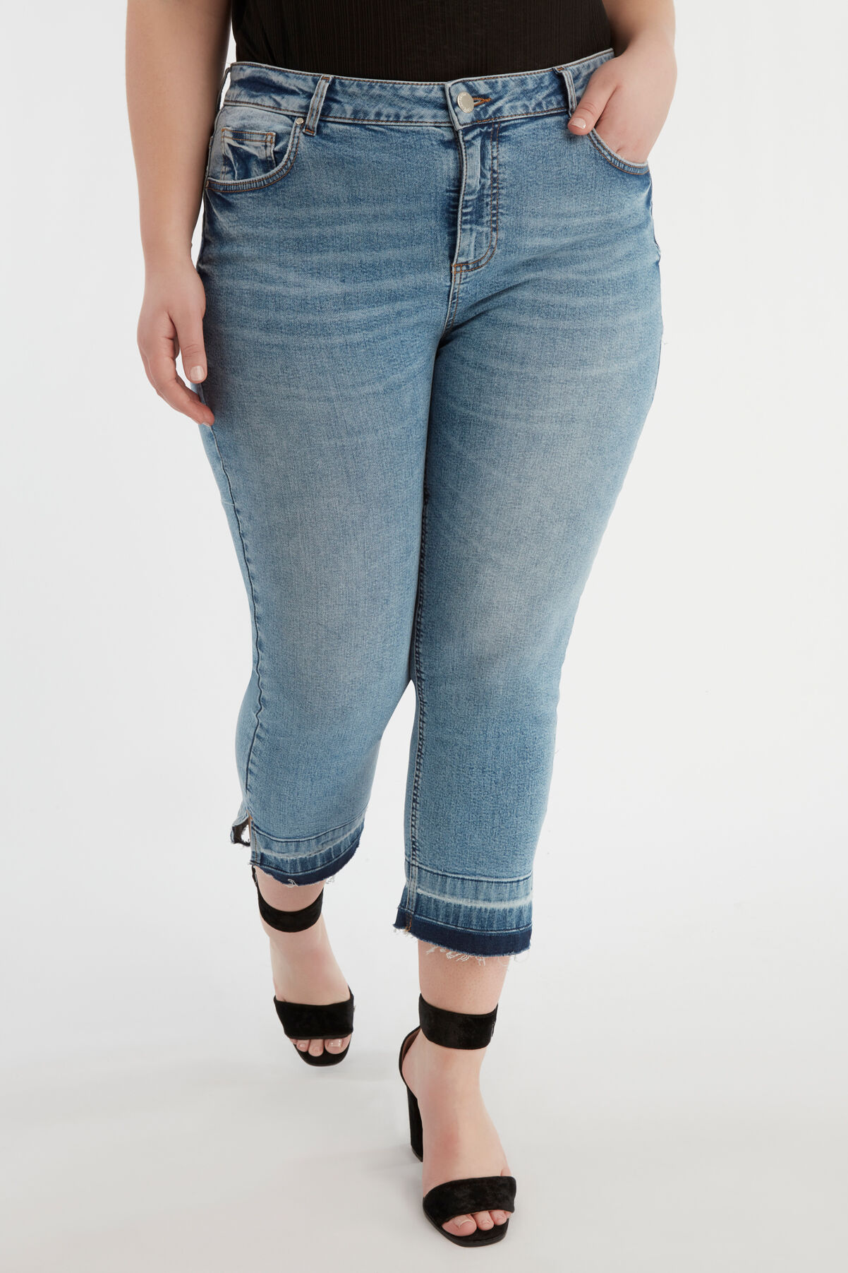 Jean coupe droite 7/8&egrave;me image number 3