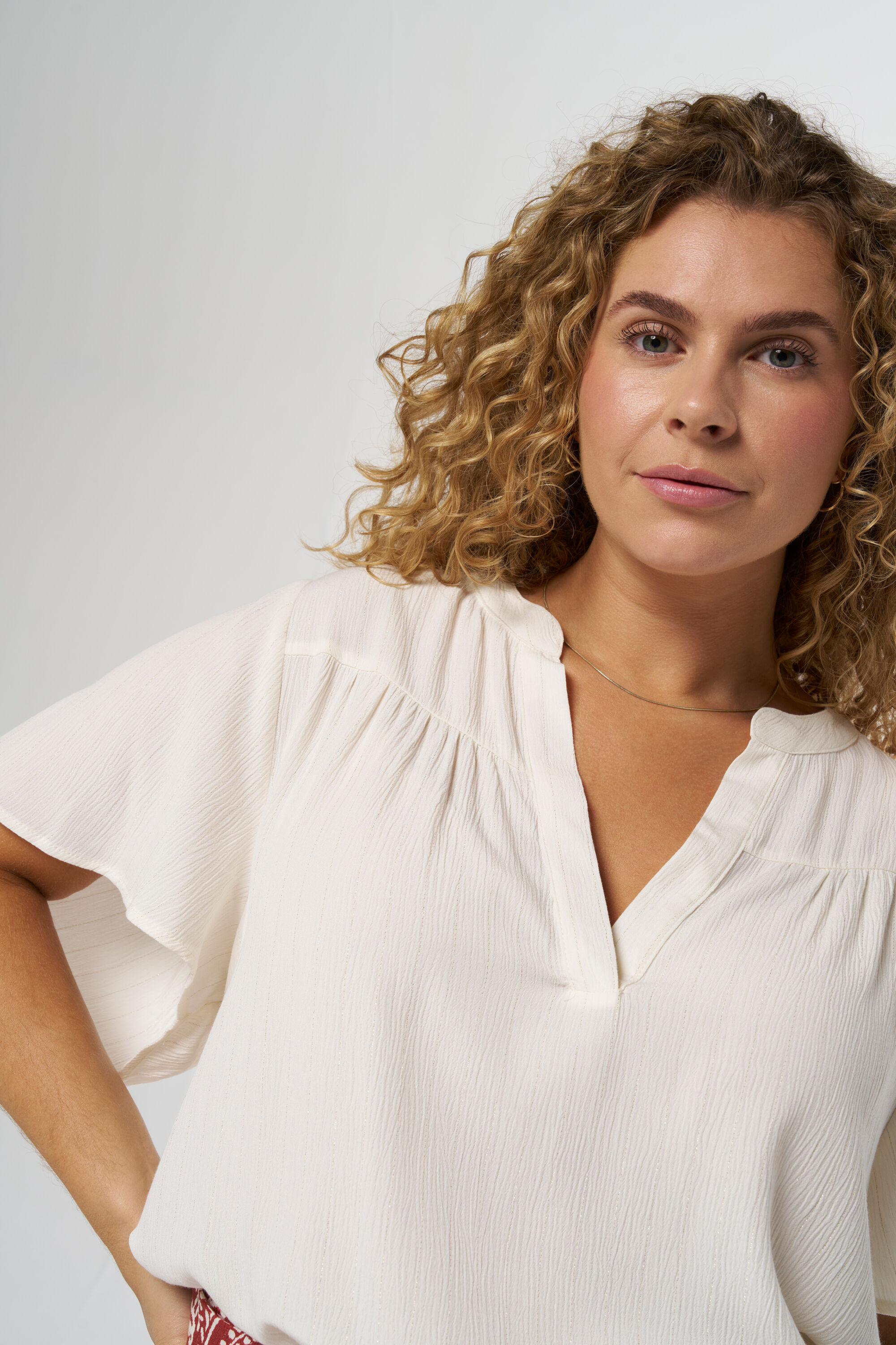 Chemisier avec manches papillon image number 4