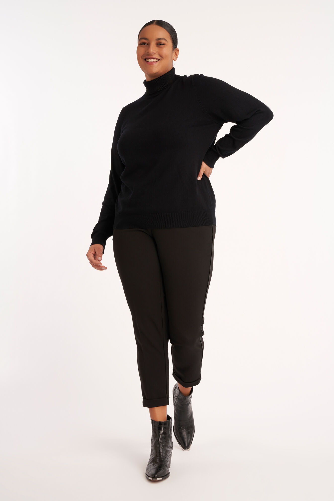 Pantalon court image number 6