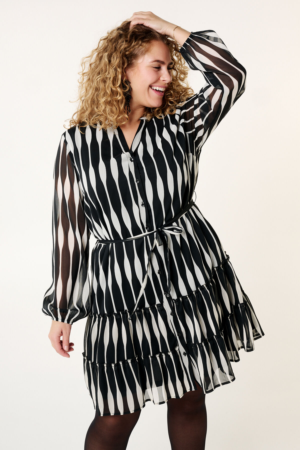 Robe &agrave; imprim&eacute; bicolore image number 5