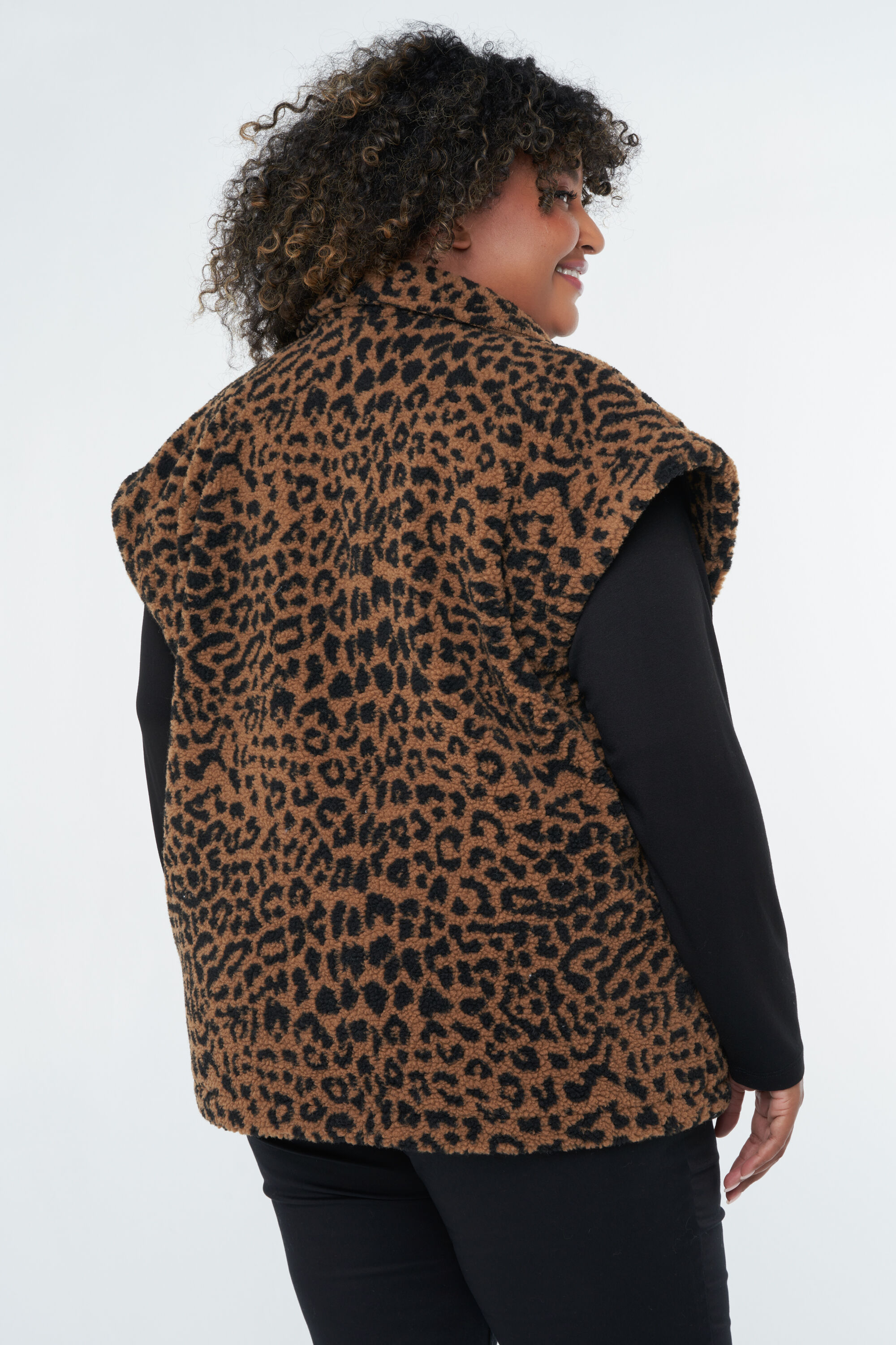 Gilet sans manches en fausse fourrure  image number 3