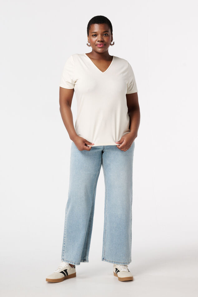 T-shirt à col en V image number 5