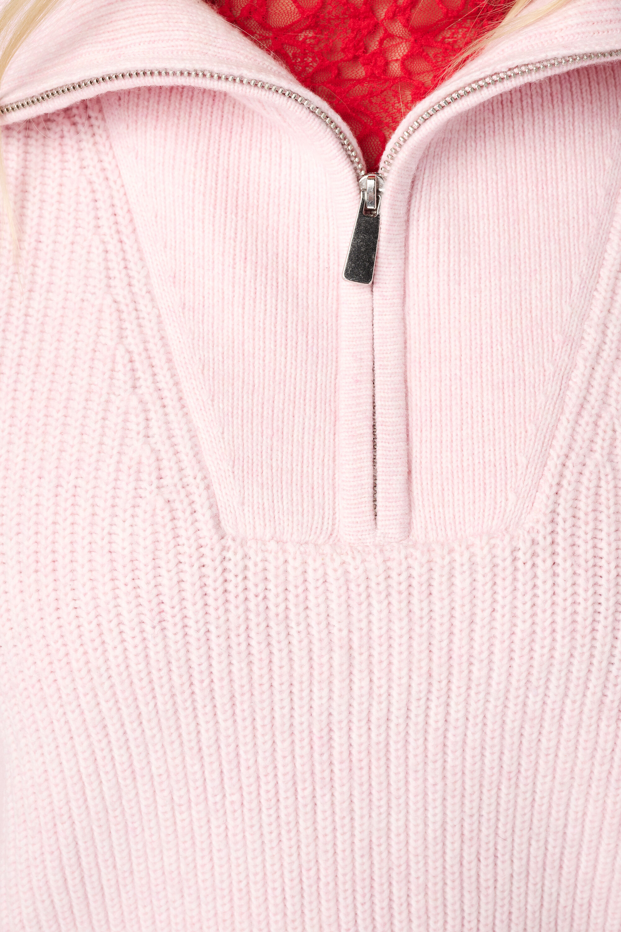 Pull en maille c&ocirc;tel&eacute;e image number 6