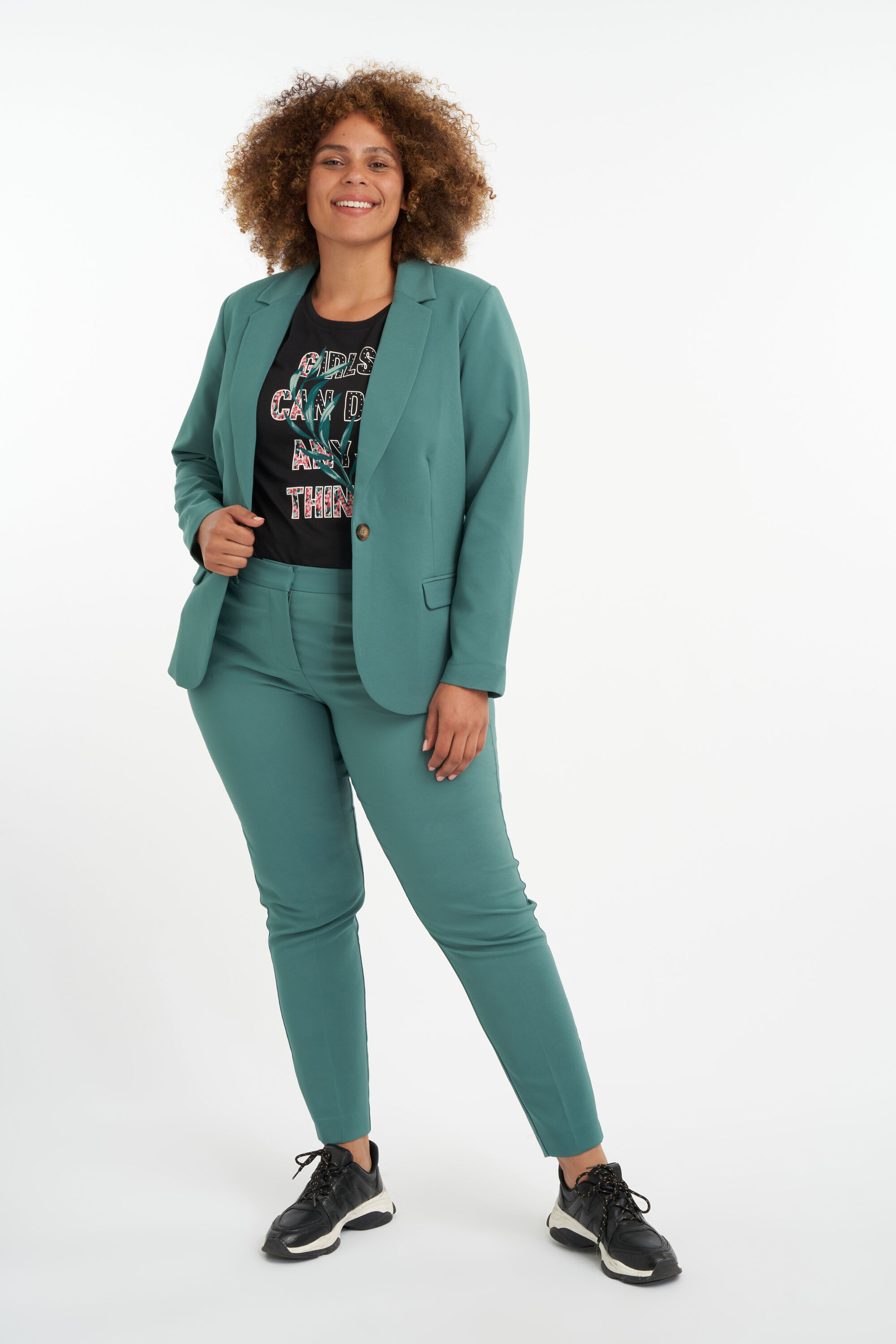 Blazer  image number 6