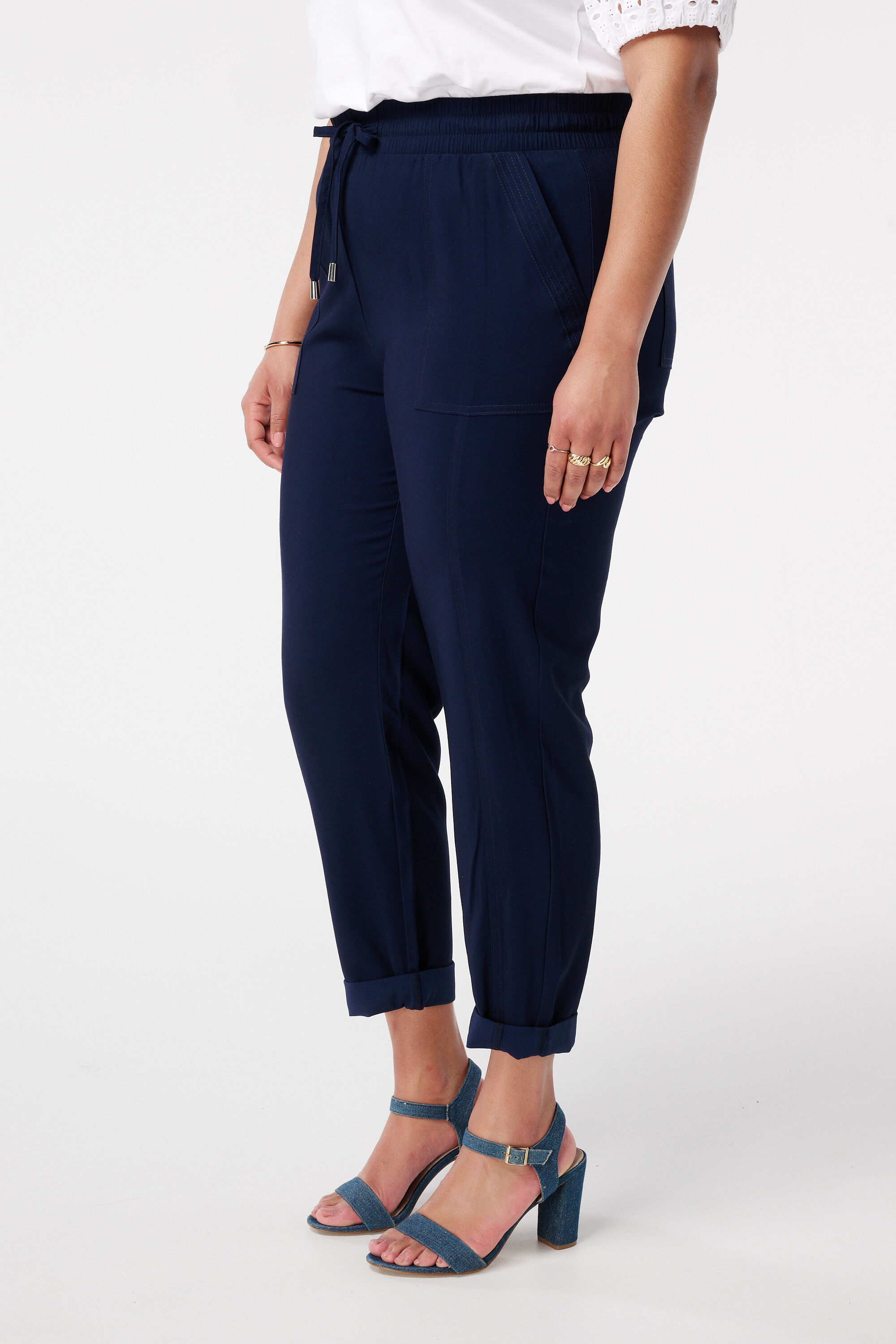 Pantalon avec taille &eacute;lastique image number 5