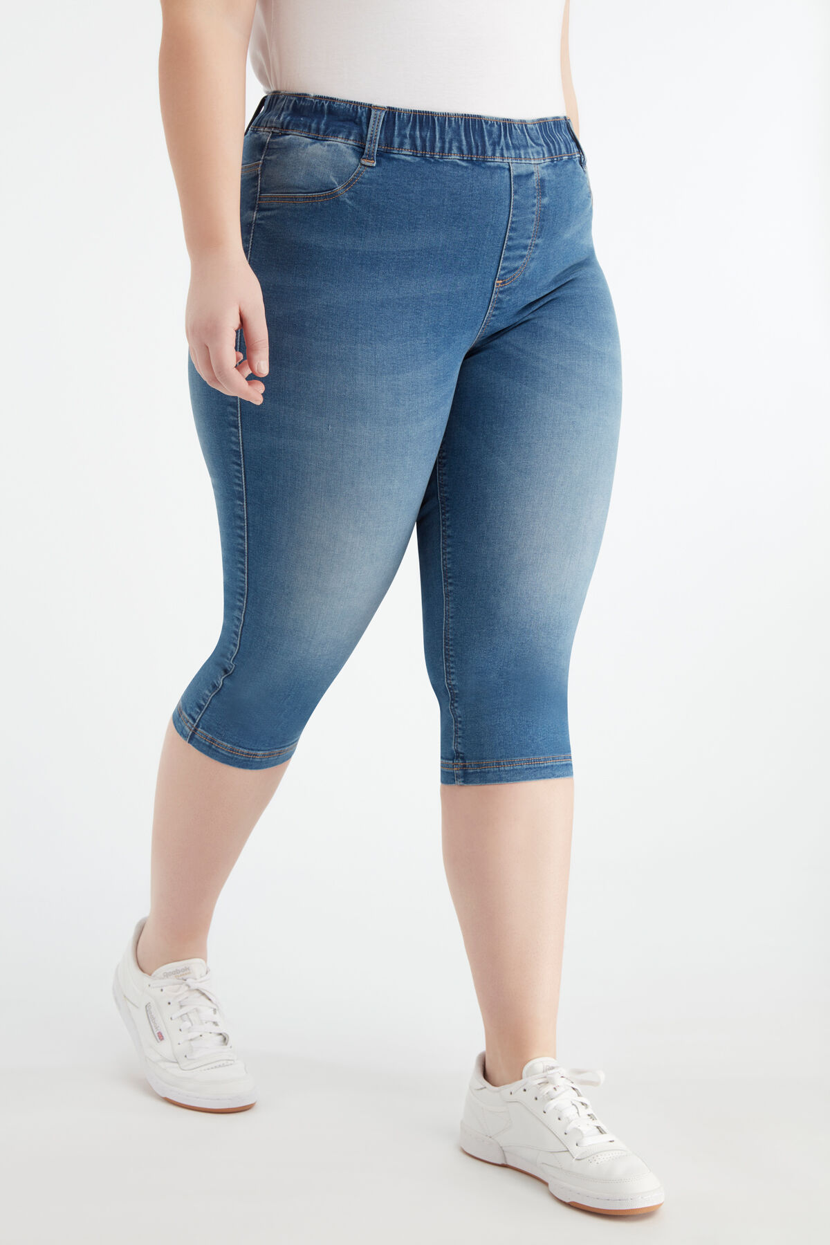 Tregging court POPPY