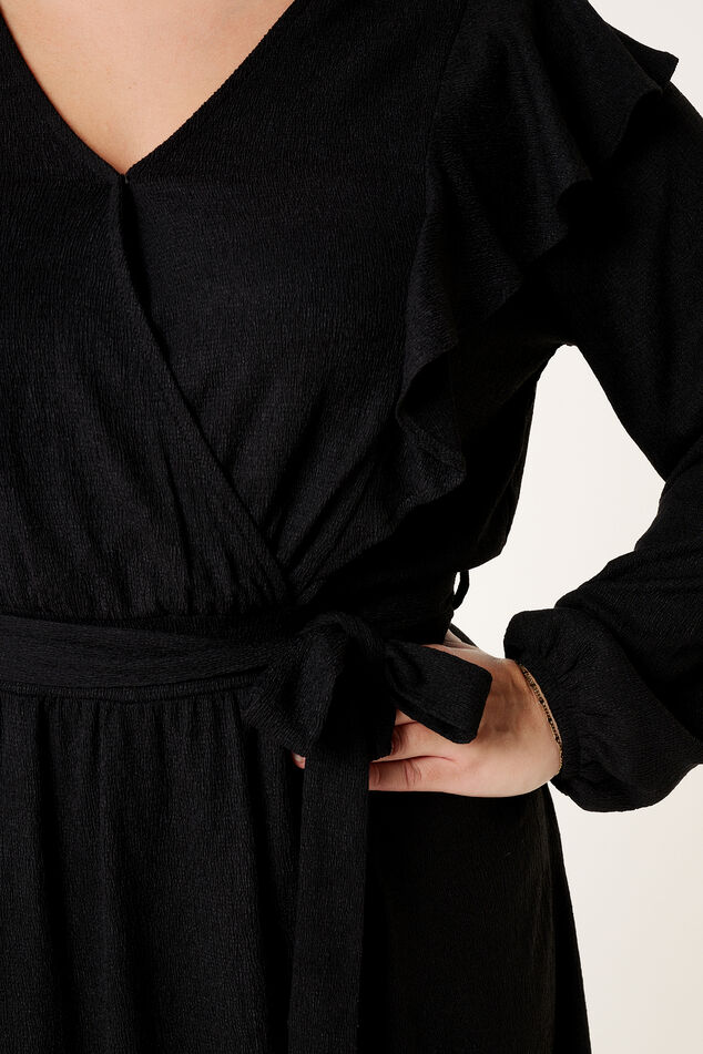 Robe avec volants.  image number 4