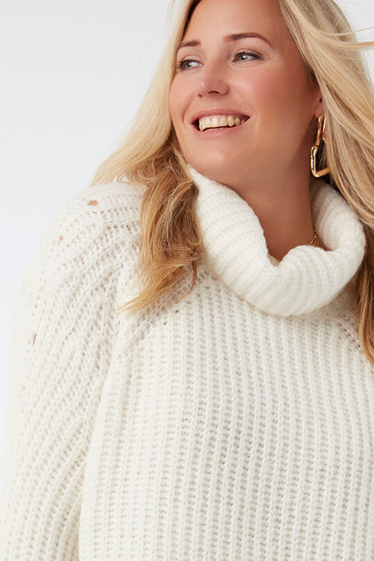 Pull en maille &eacute;pais &agrave; col roul&eacute;   image number 6