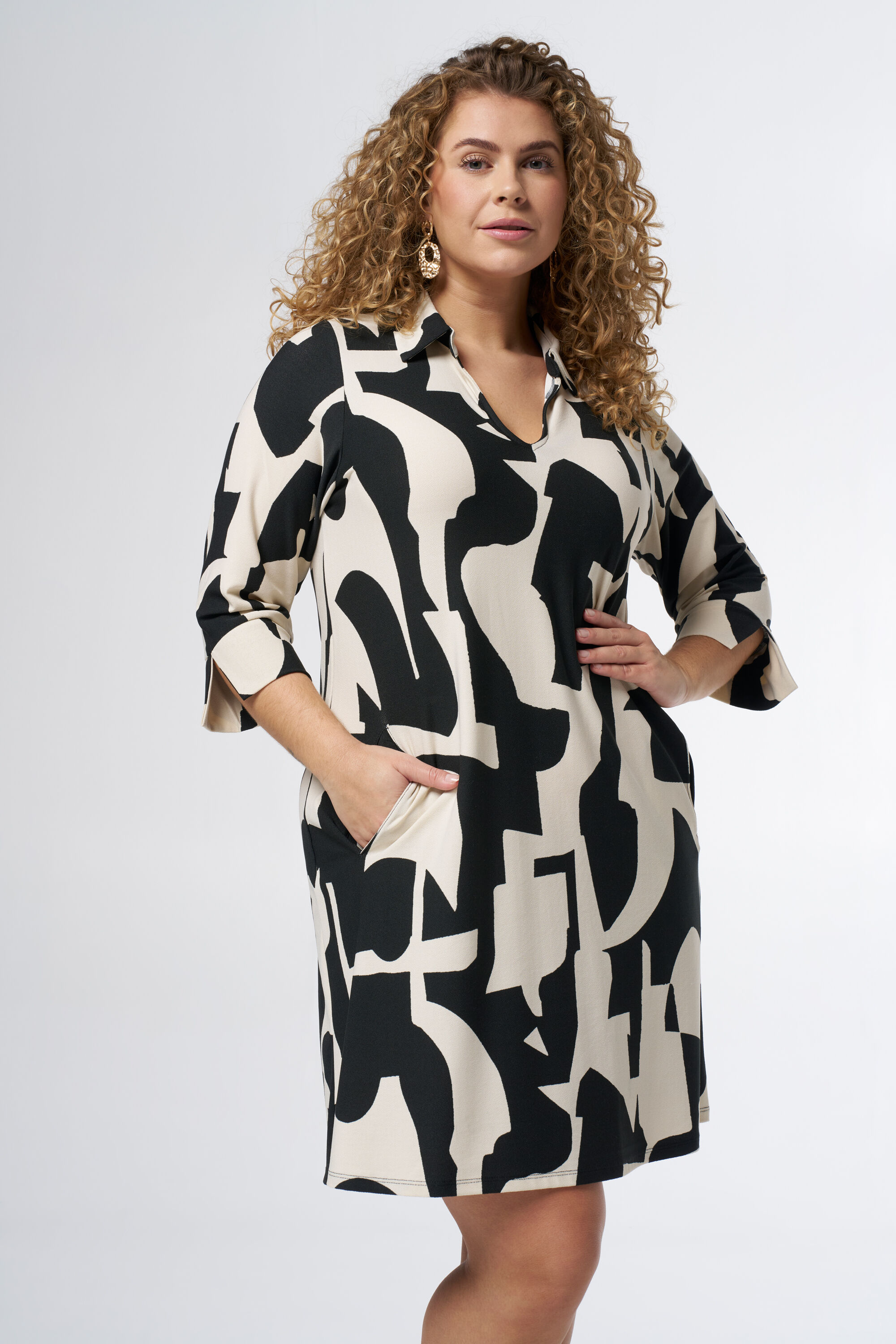 Femmes Robe avec col et a imprime MS Mode