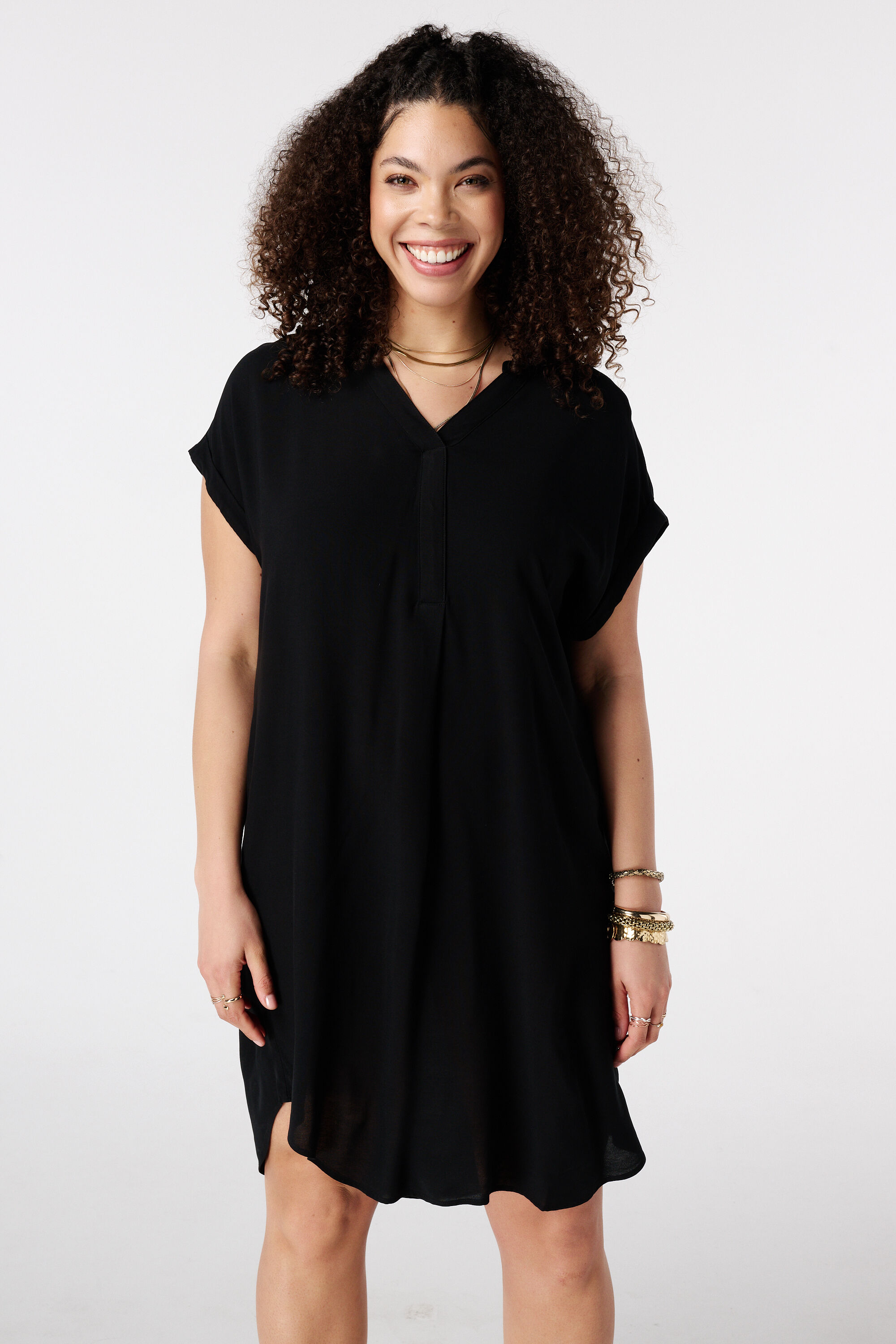 Robe &agrave; encolure en V image number 5