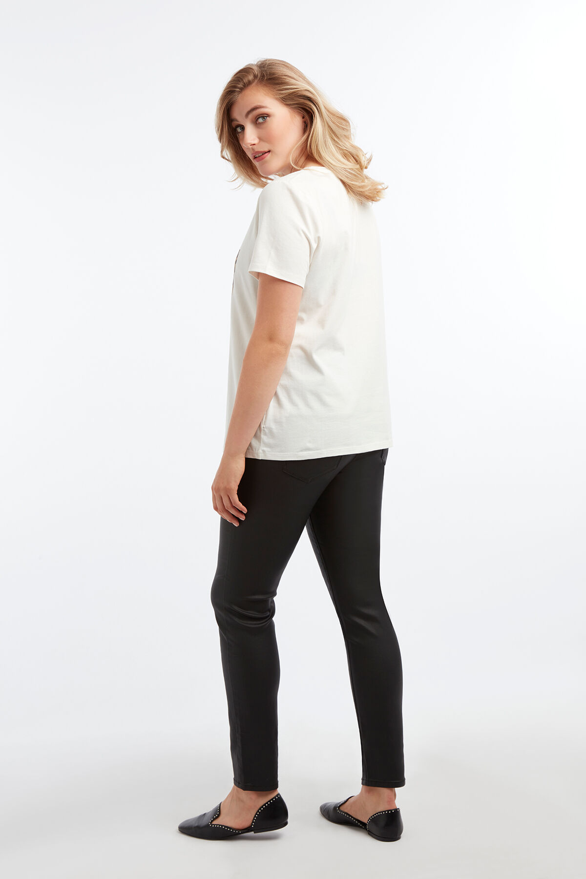 T-shirt imprim&eacute; image number 4