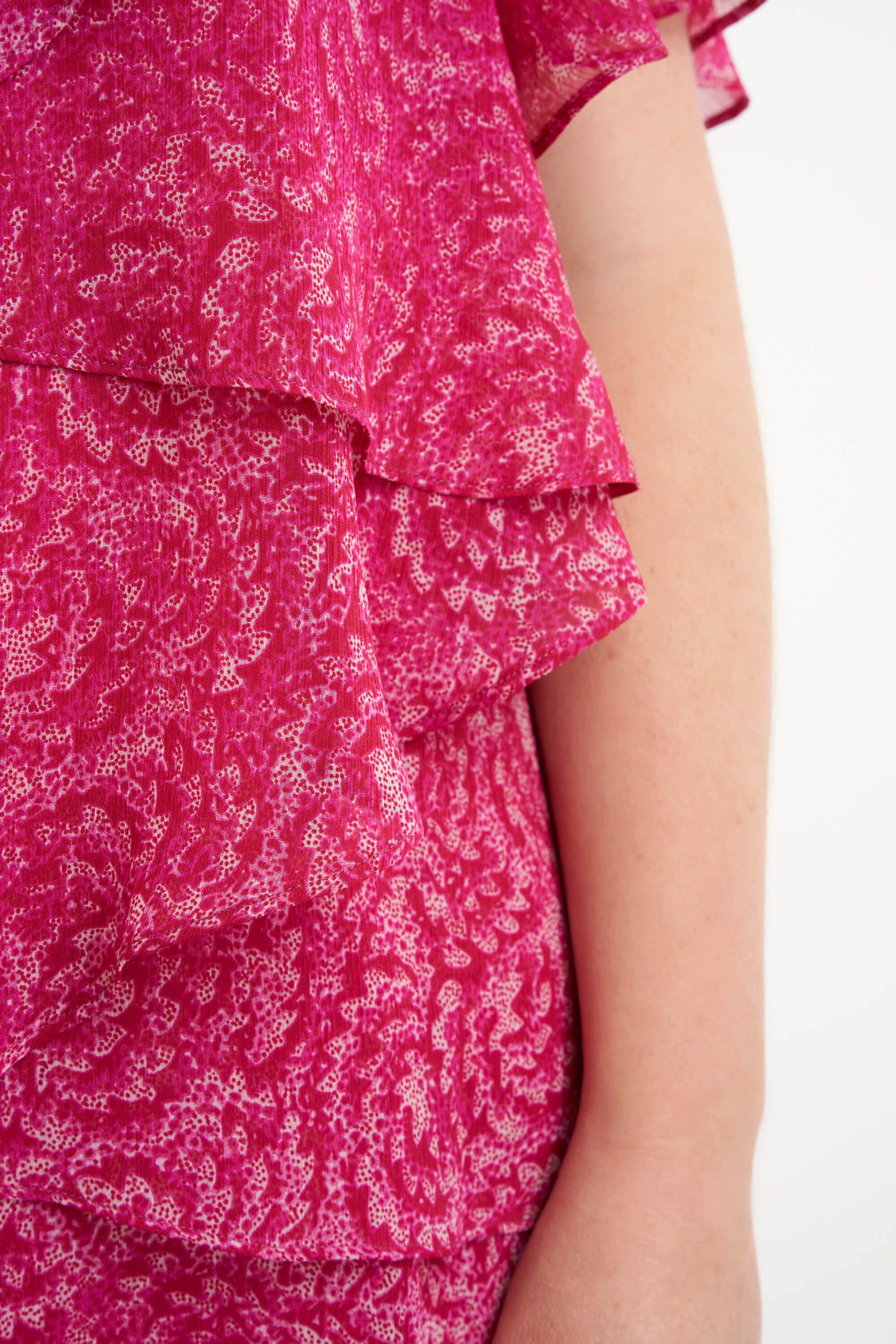 Robe &agrave; volants  image number 4