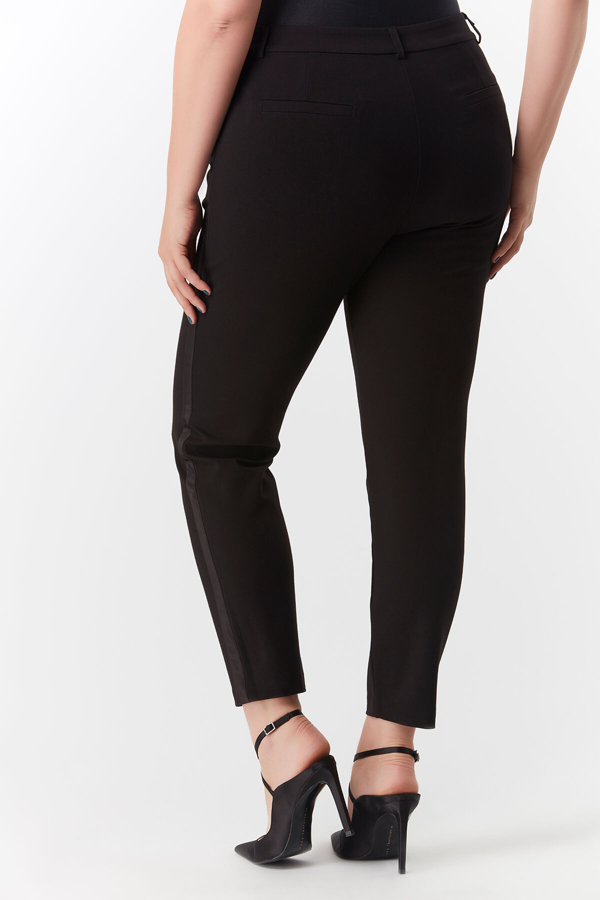 Pantalon avec bande en satin image number 3