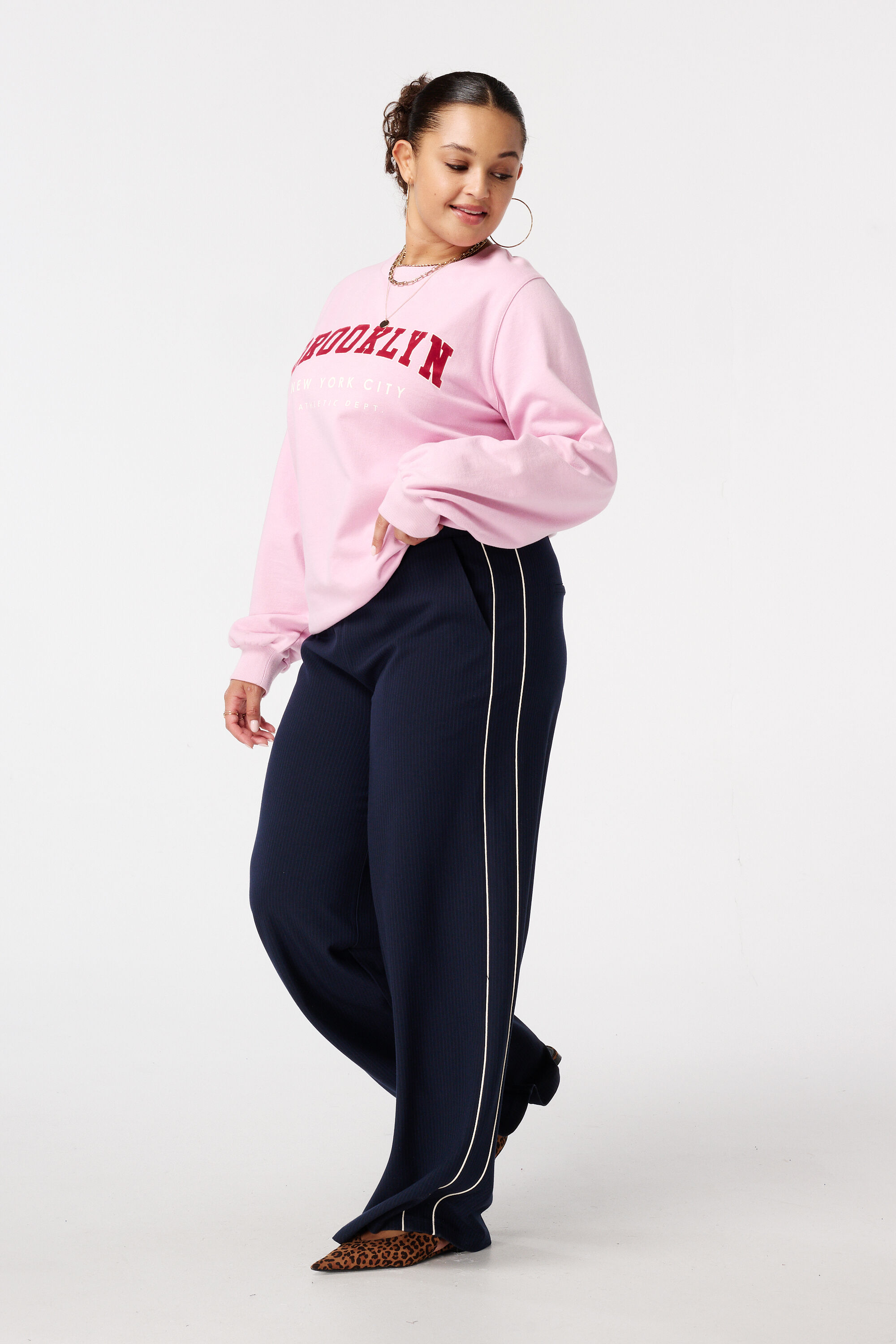 Sweat-shirt avec inscription image number 5