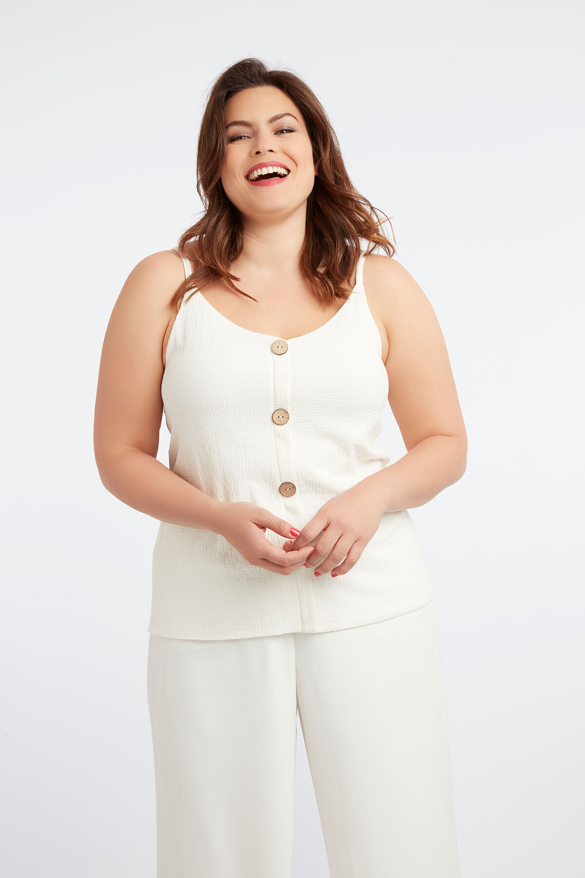 Haut sans manches avec boutons d&eacute;coratifs   image number 4