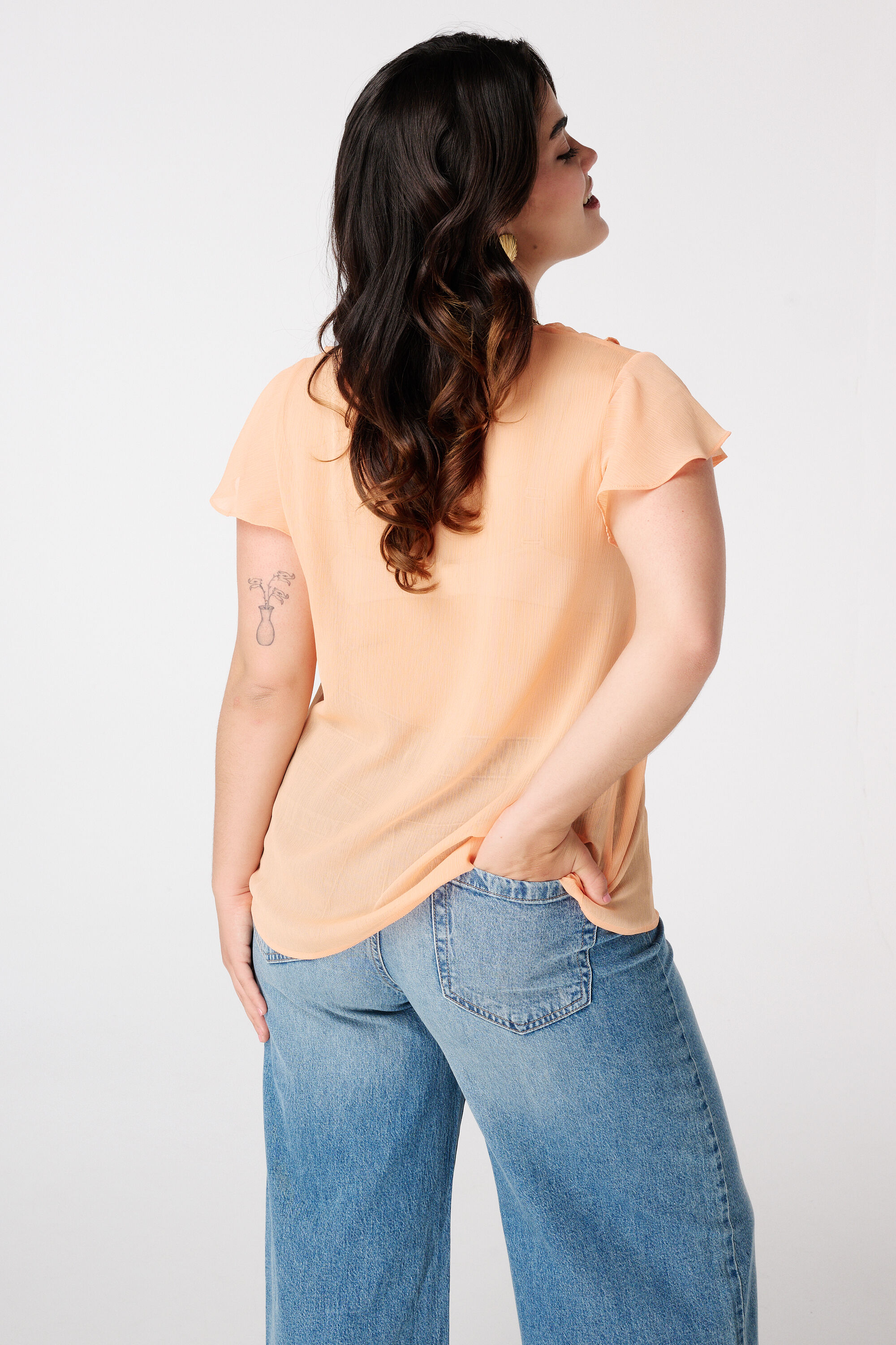 Chemisier &agrave; volants image number 3