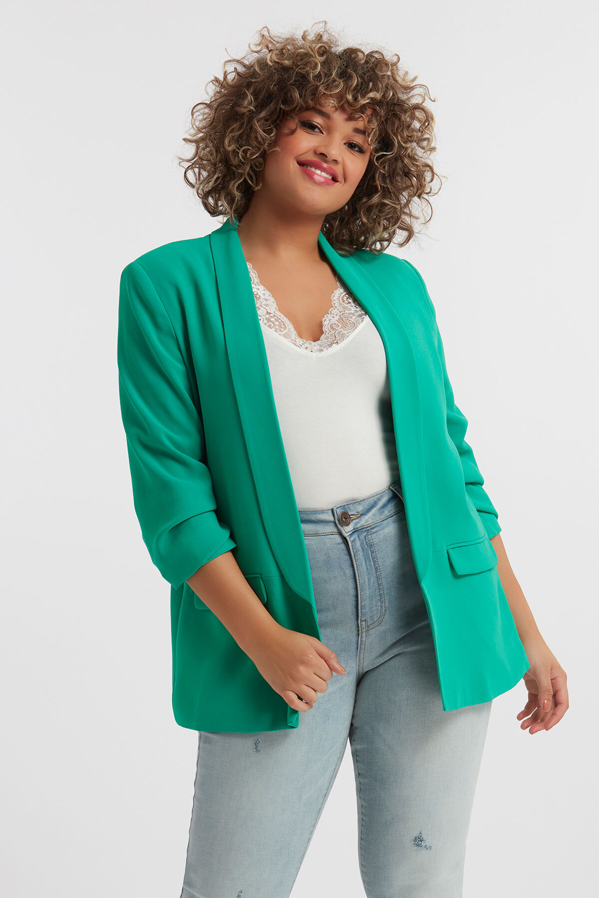 Cr&ecirc;pe blazer with crinkle effect image number 5